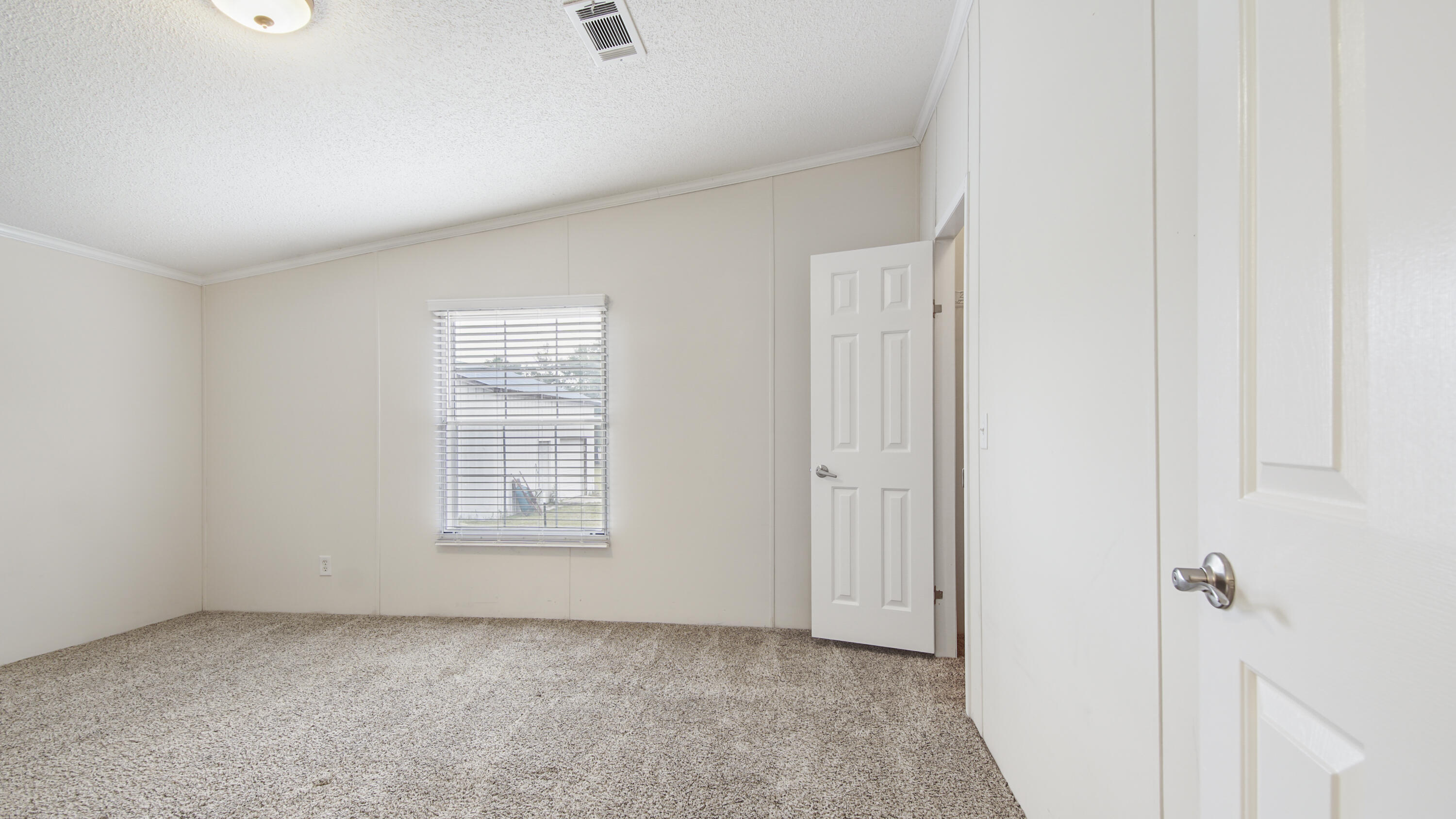 ROBINWOOD ACRES - Residential