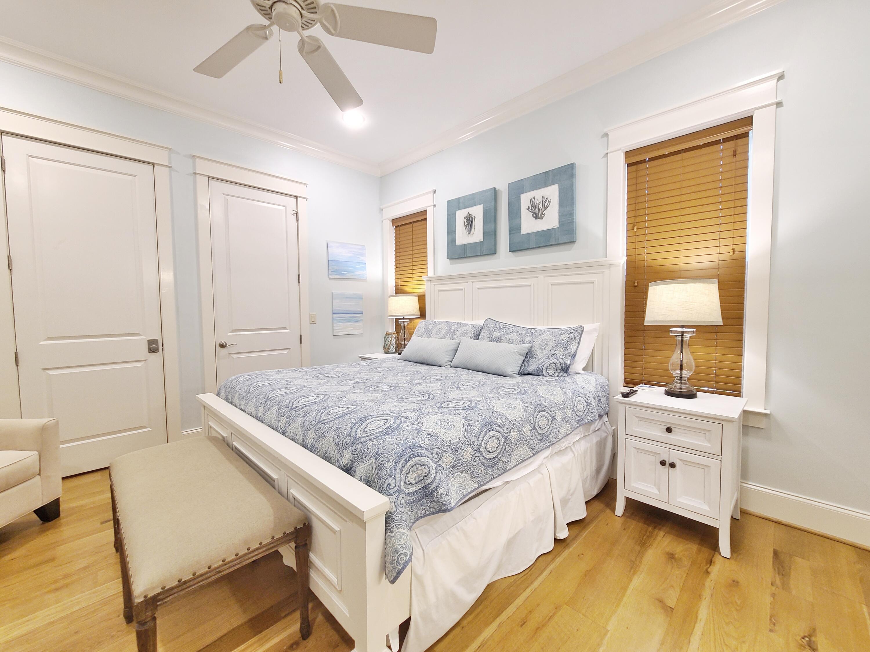 LAKESIDE AT BLUE MOUNTAIN BEACH - Residential