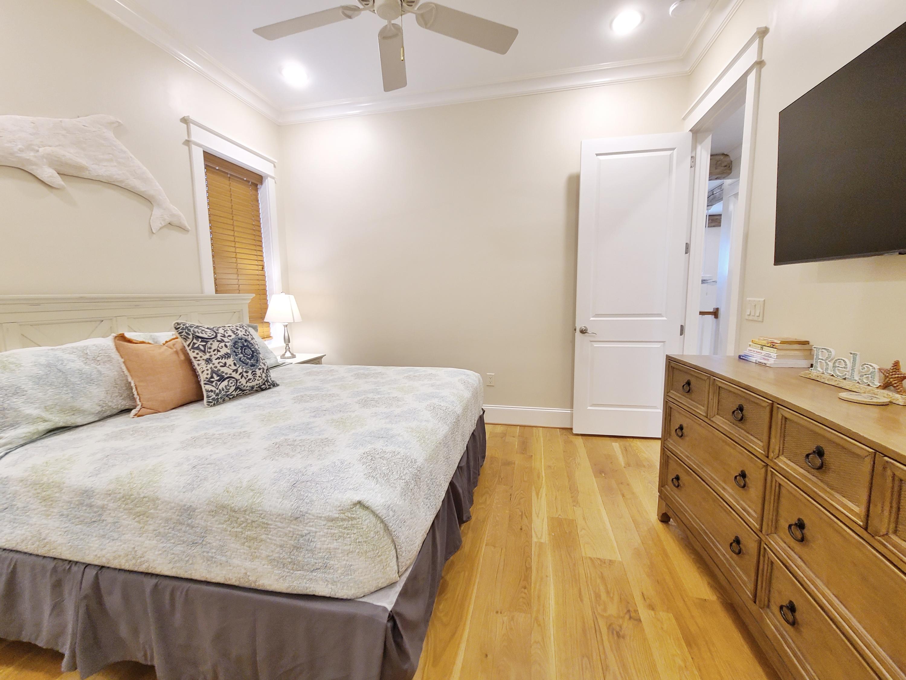 LAKESIDE AT BLUE MOUNTAIN BEACH - Residential