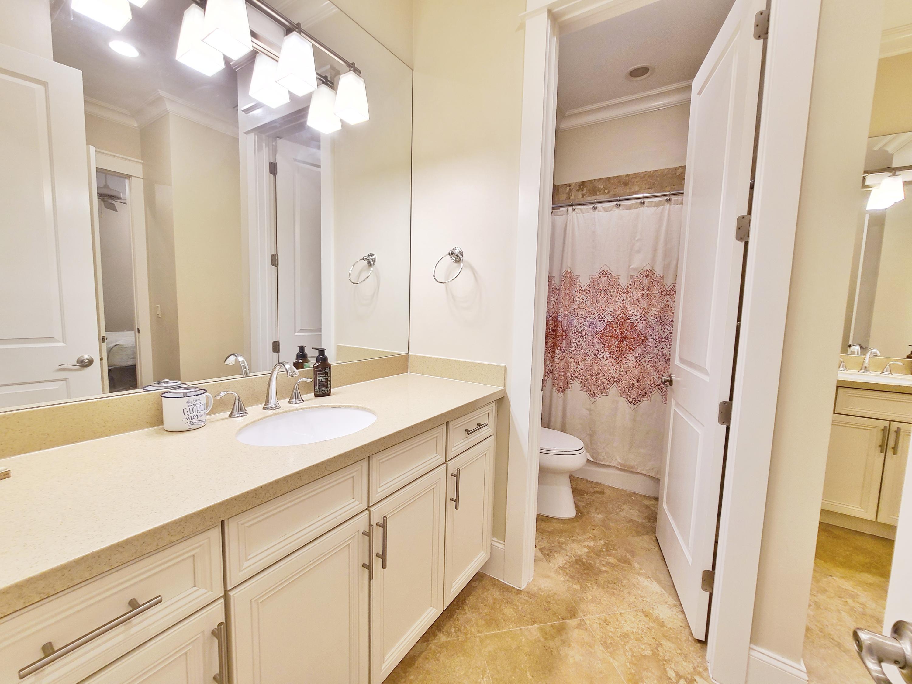 LAKESIDE AT BLUE MOUNTAIN BEACH - Residential