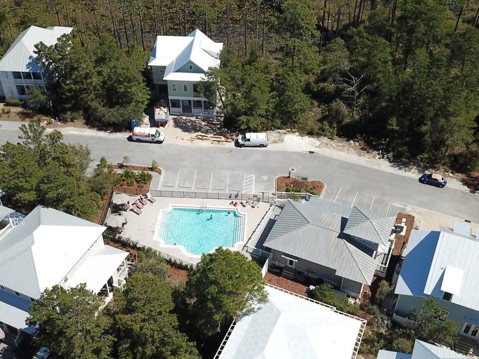 LAKESIDE AT BLUE MOUNTAIN BEACH - Residential