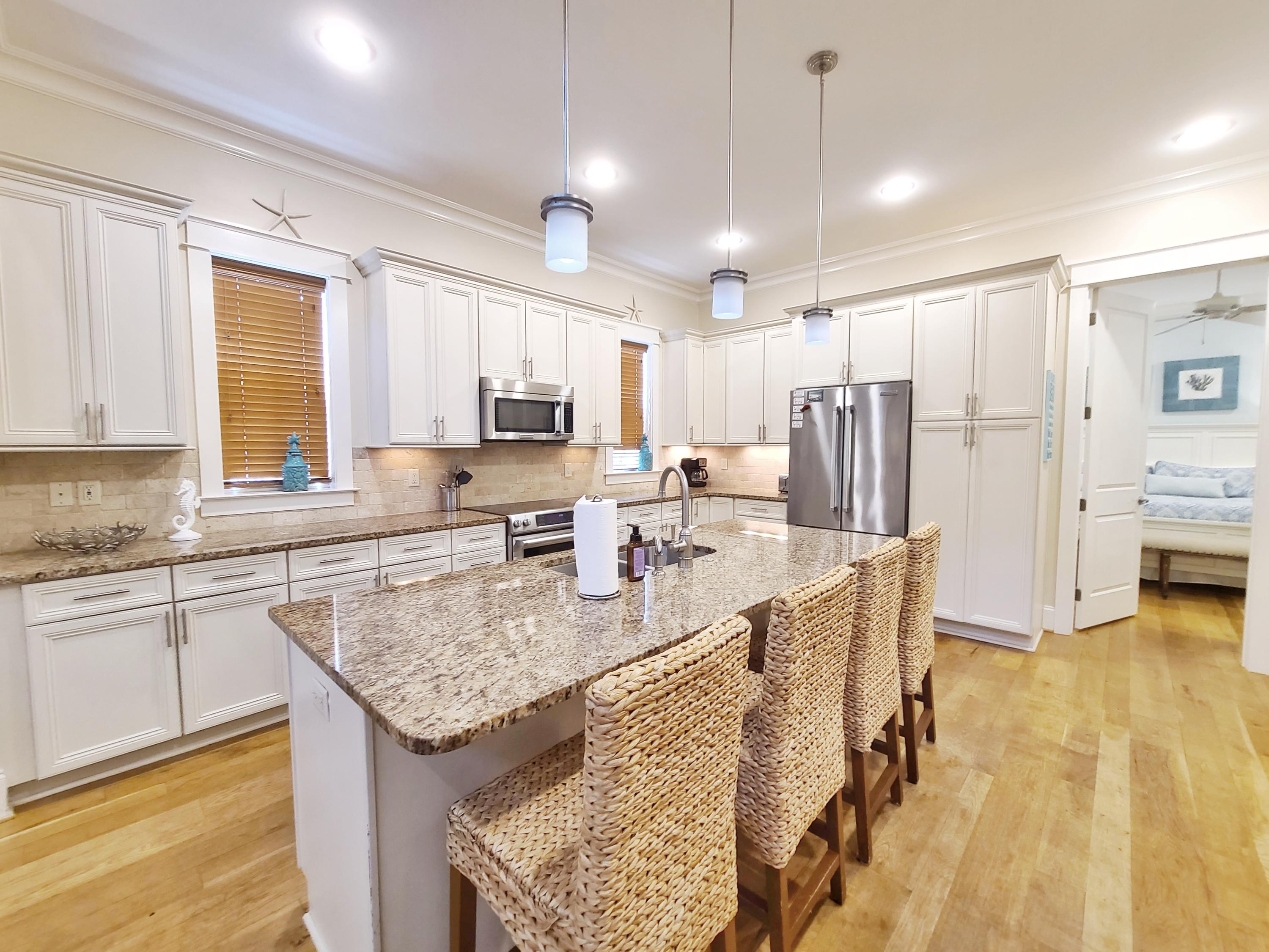 LAKESIDE AT BLUE MOUNTAIN BEACH - Residential