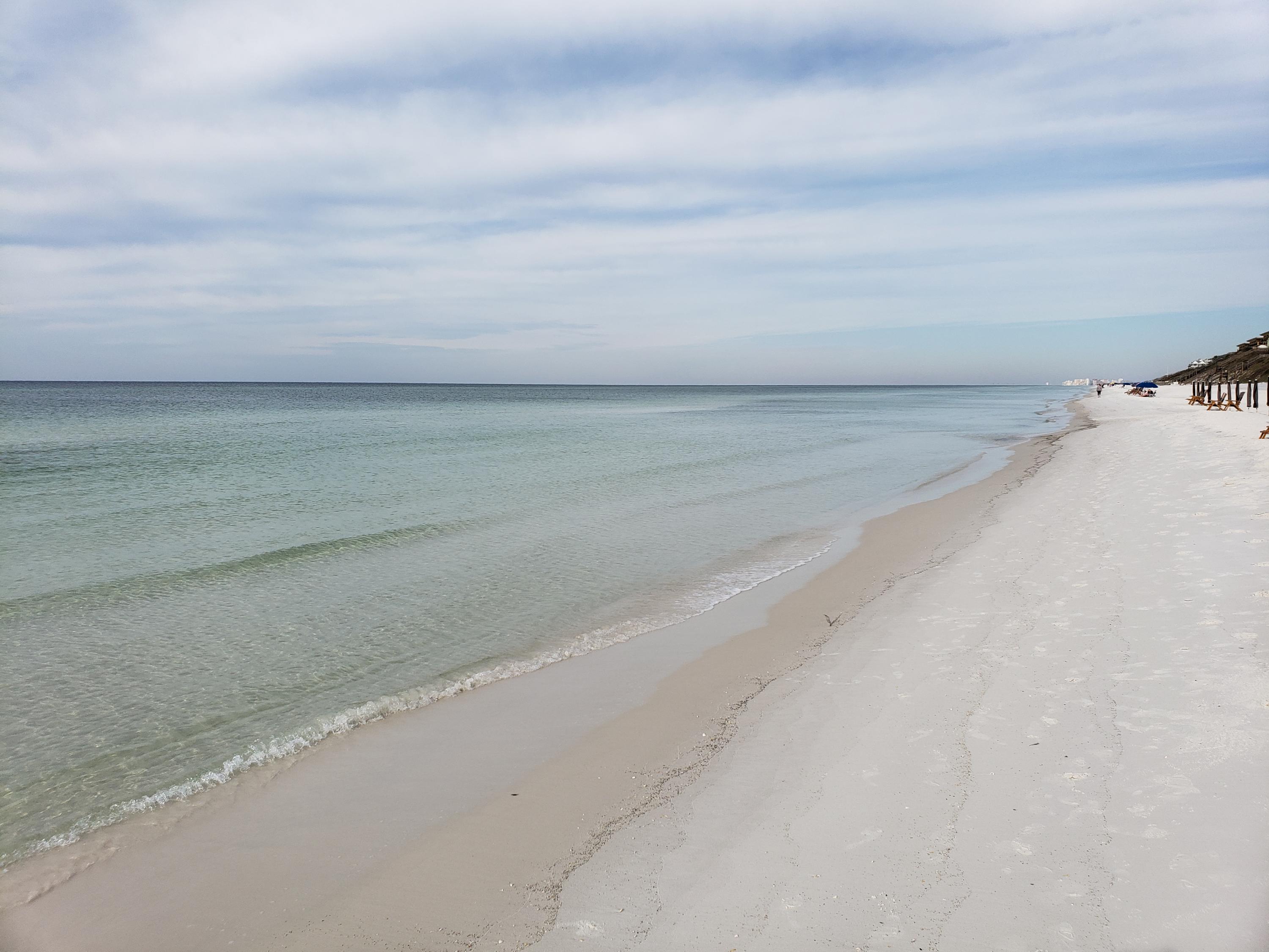 LAKESIDE AT BLUE MOUNTAIN BEACH - Residential