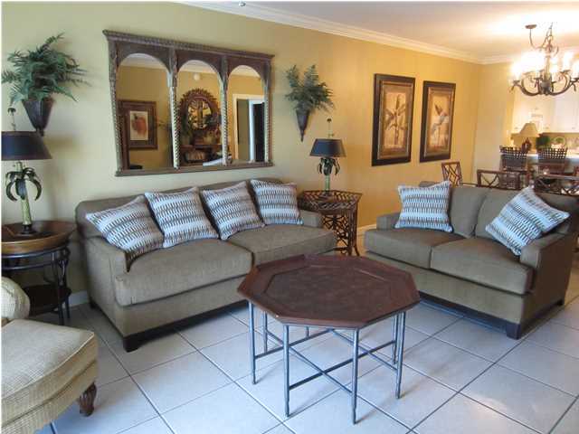 STERLING SHORES - Residential