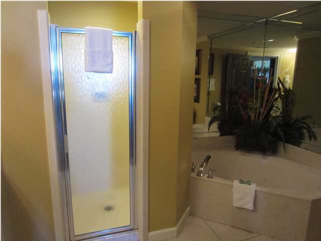 STERLING SHORES - Residential