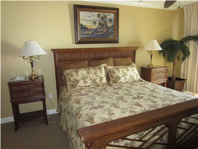 STERLING SHORES - Residential