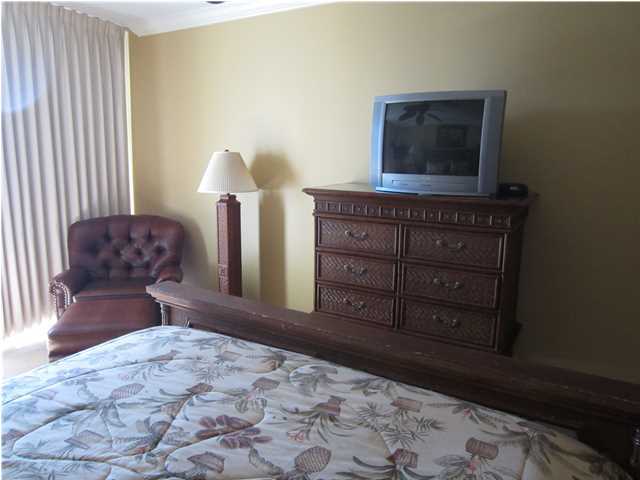 STERLING SHORES - Residential