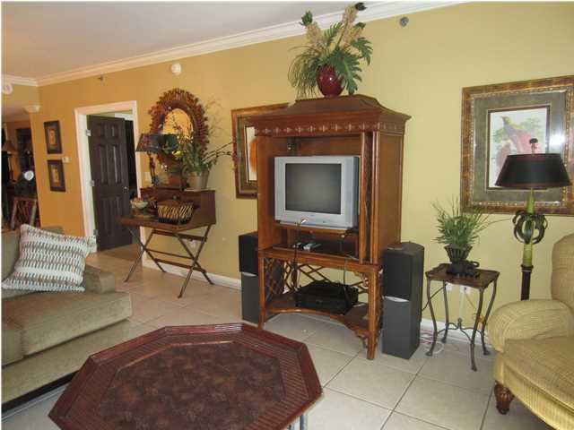 STERLING SHORES - Residential