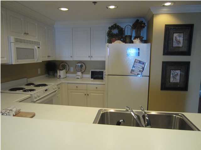 STERLING SHORES - Residential