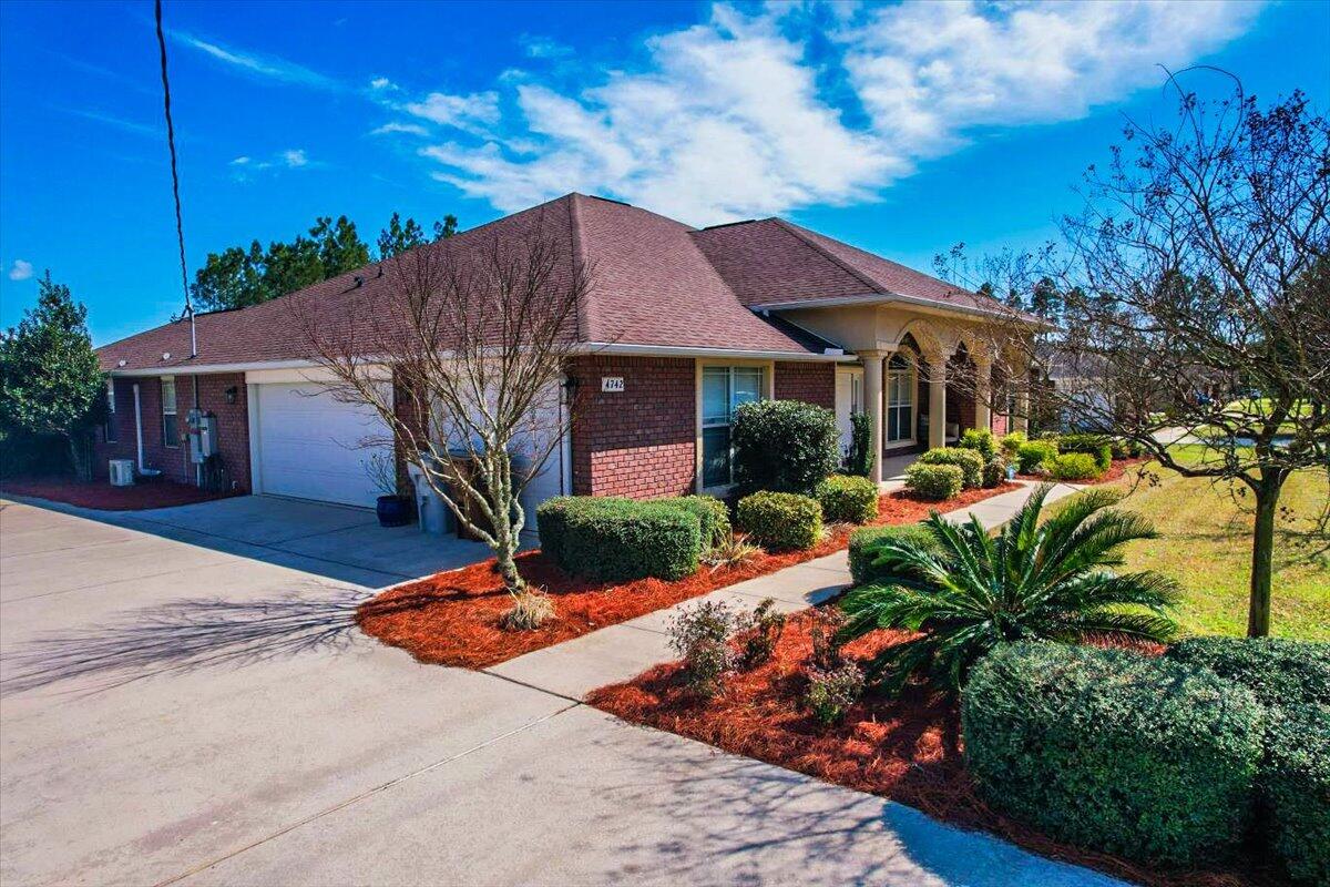 Nichols Creek - Residential