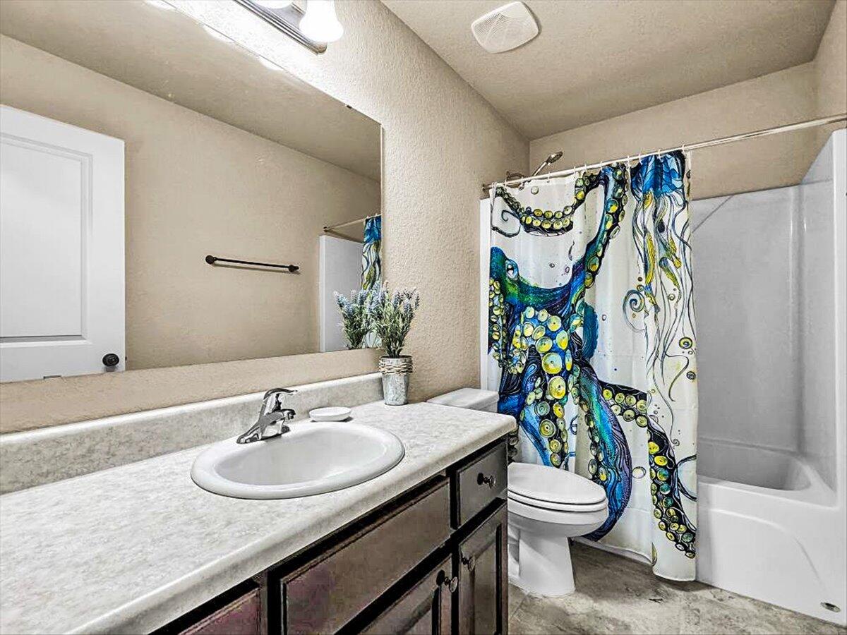 Nichols Creek - Residential