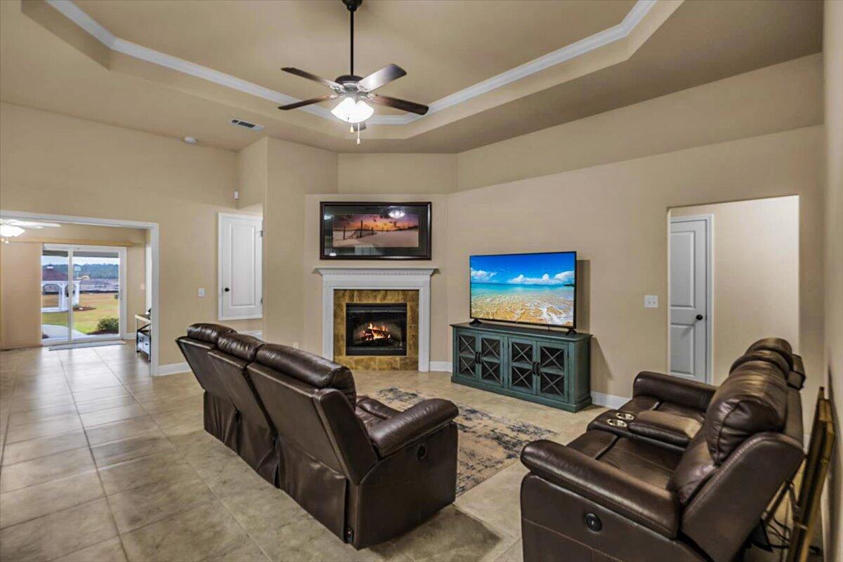 Nichols Creek - Residential