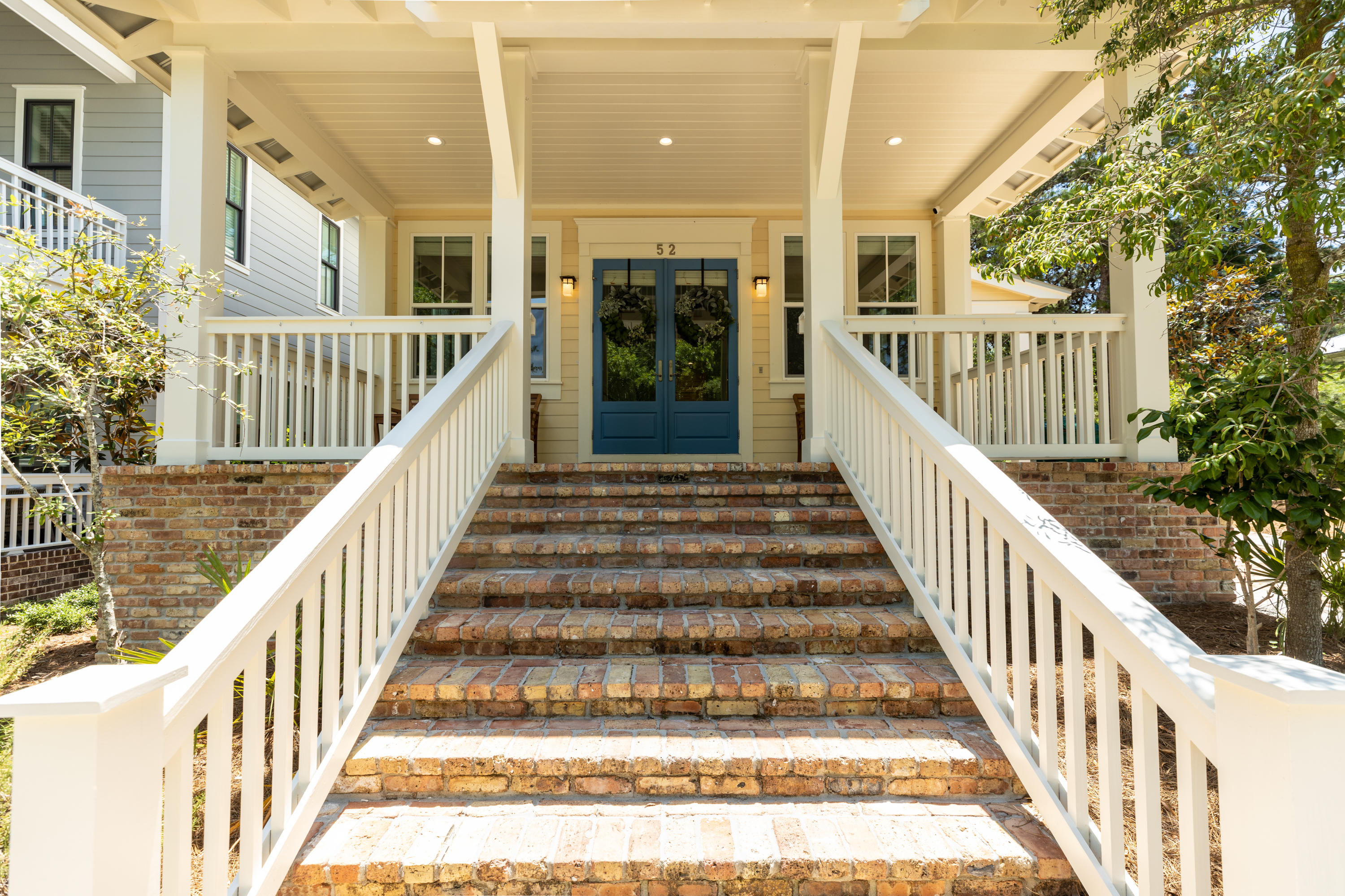 FOREST LAKES - Residential