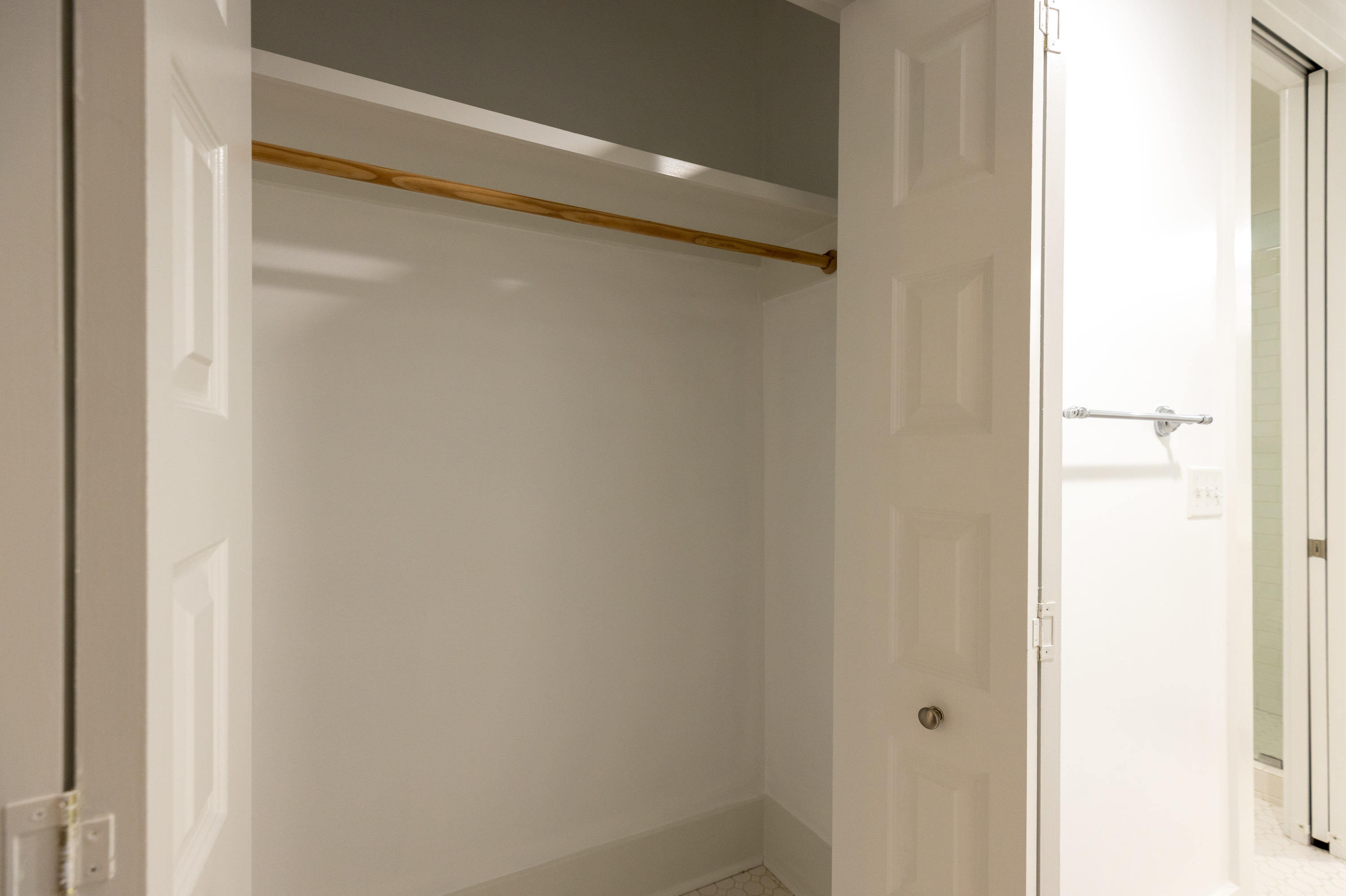 FOREST LAKES - Residential