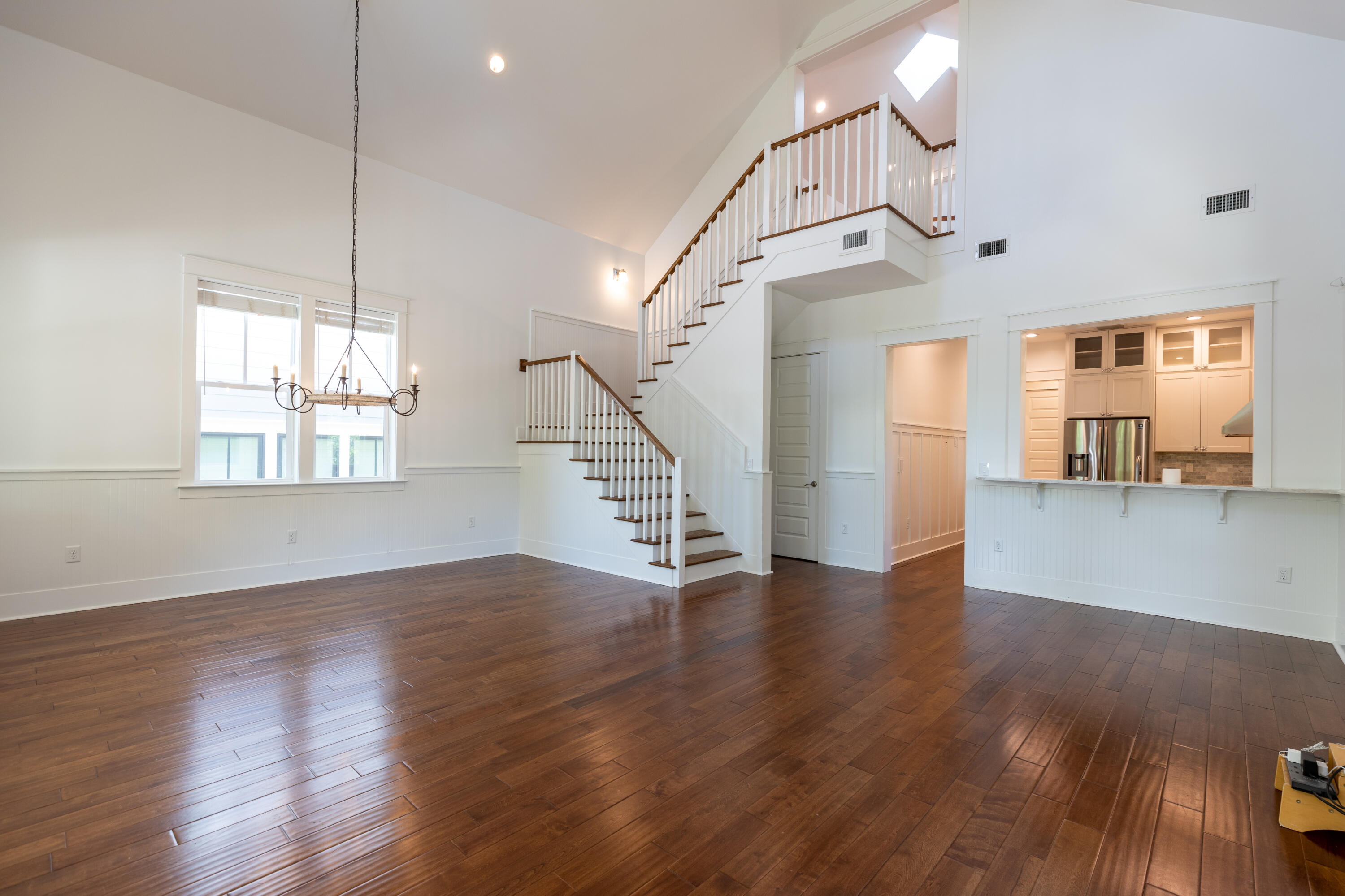 FOREST LAKES - Residential