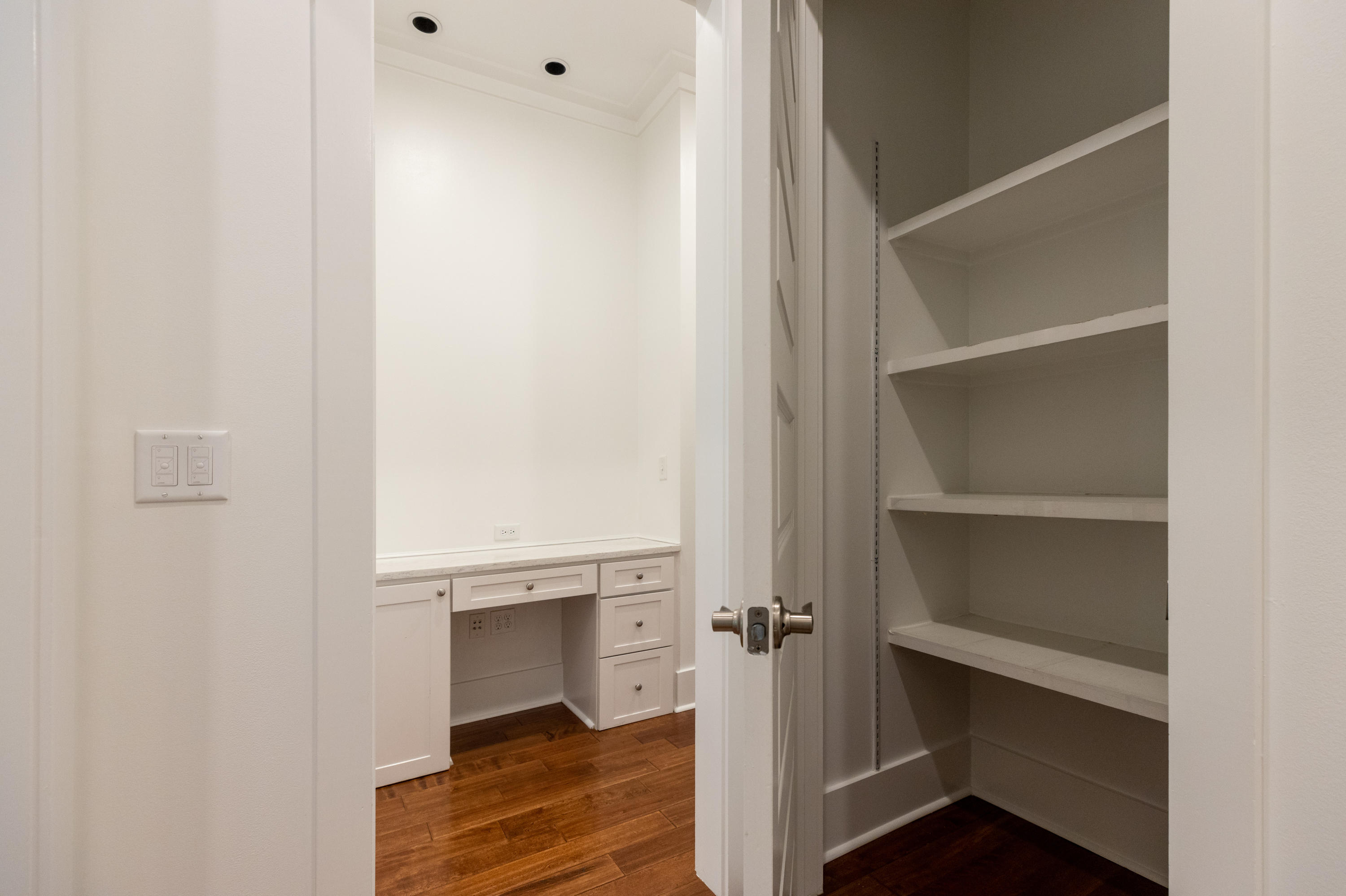 FOREST LAKES - Residential