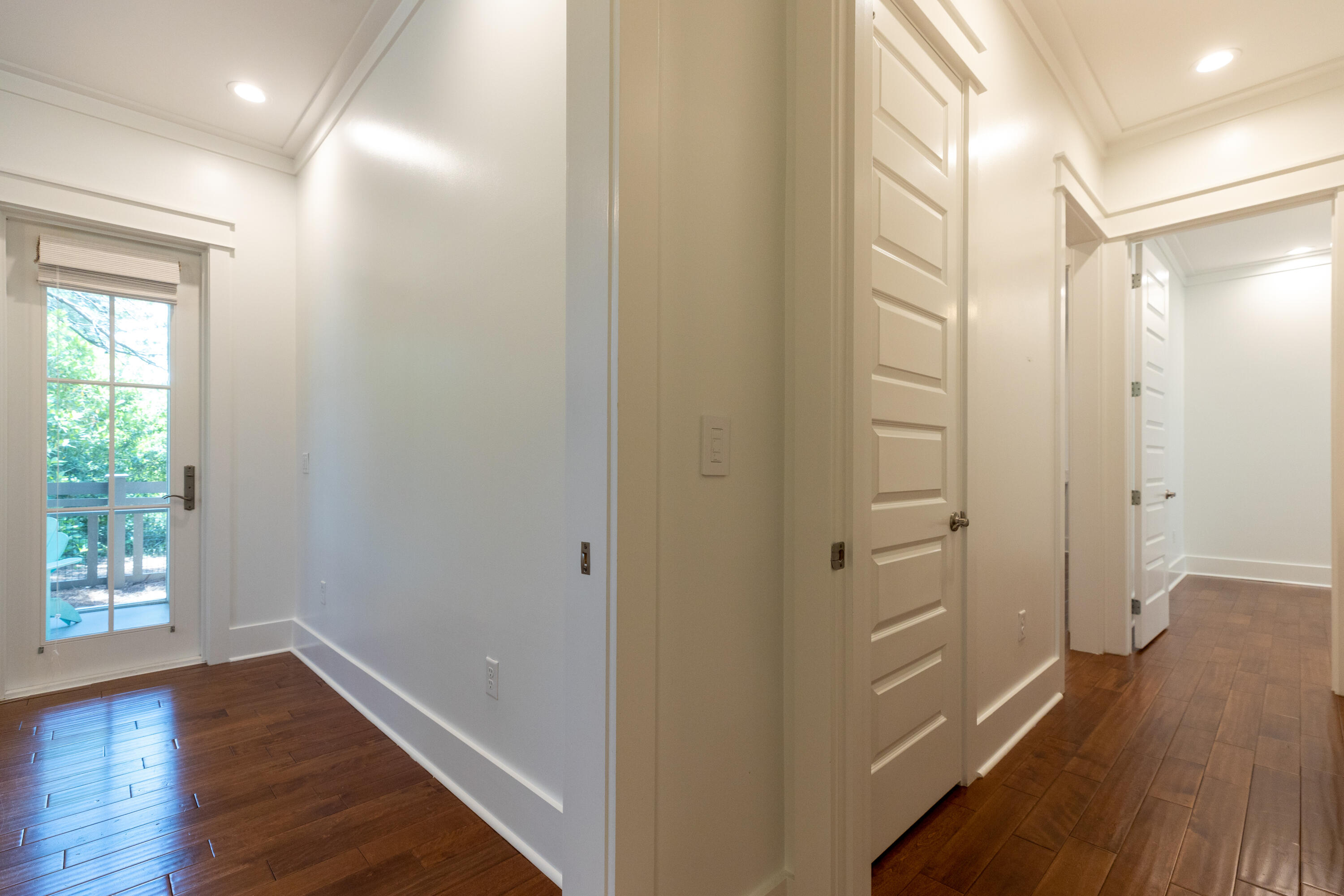 FOREST LAKES - Residential