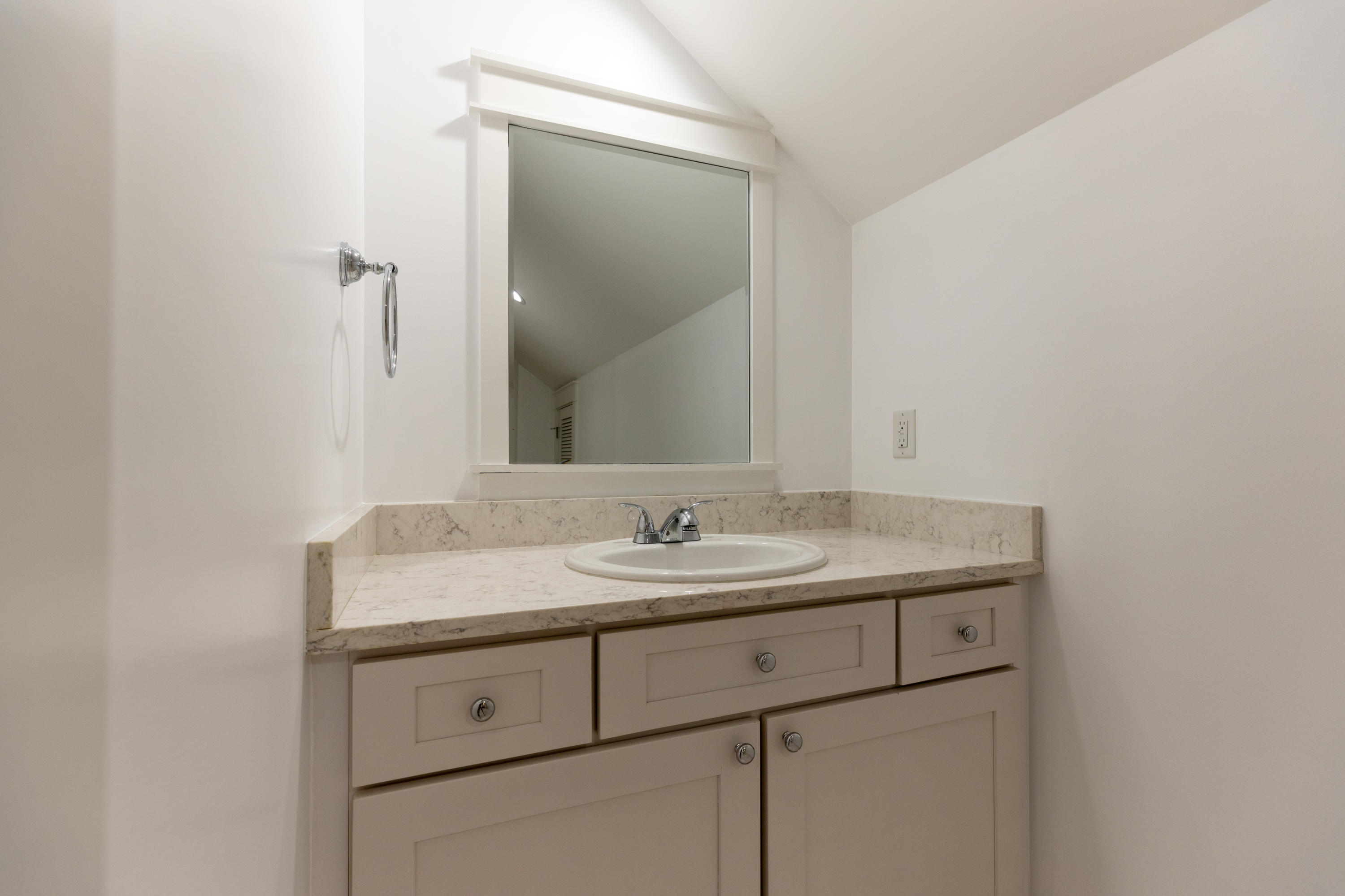 FOREST LAKES - Residential