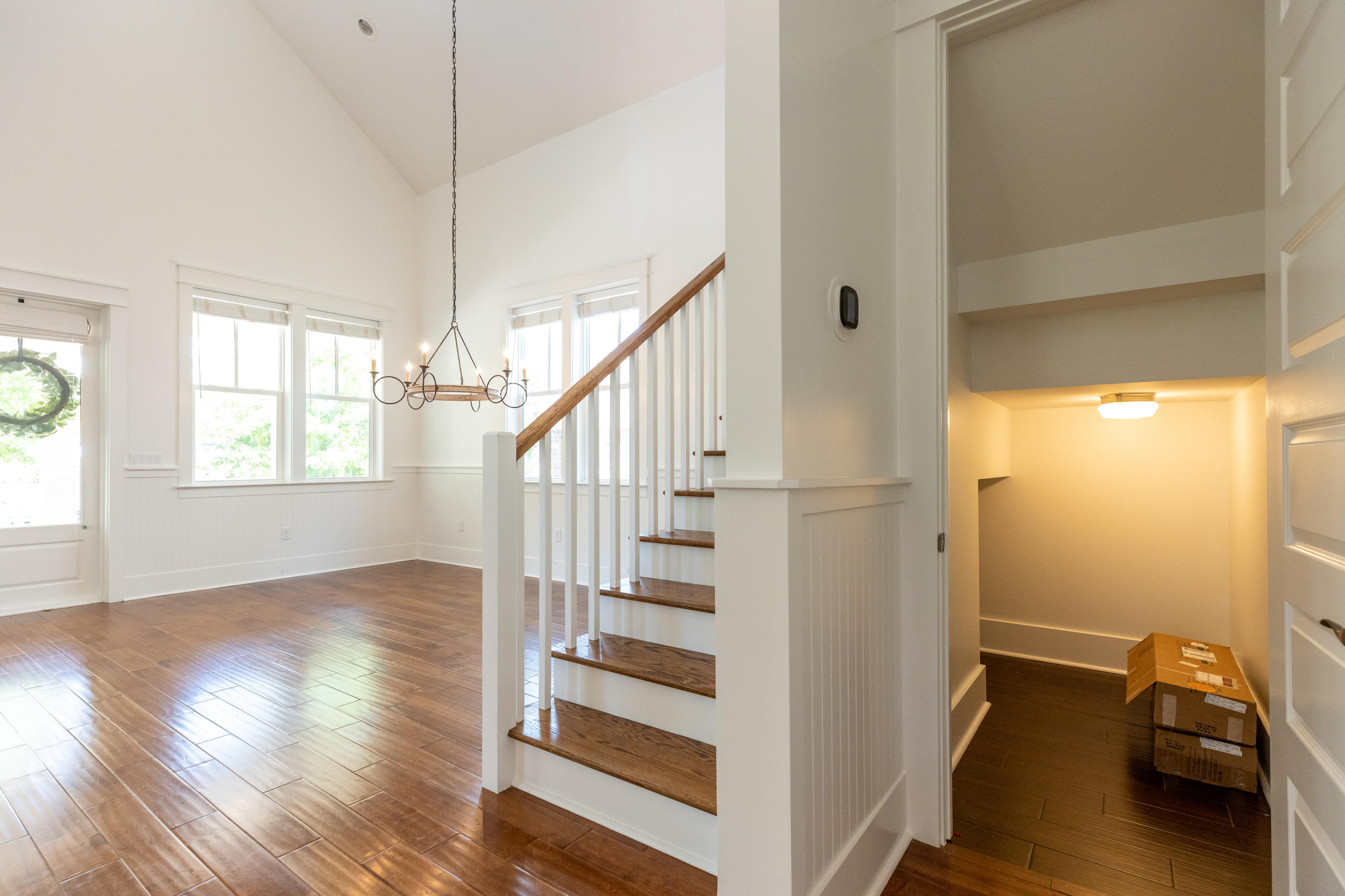 FOREST LAKES - Residential