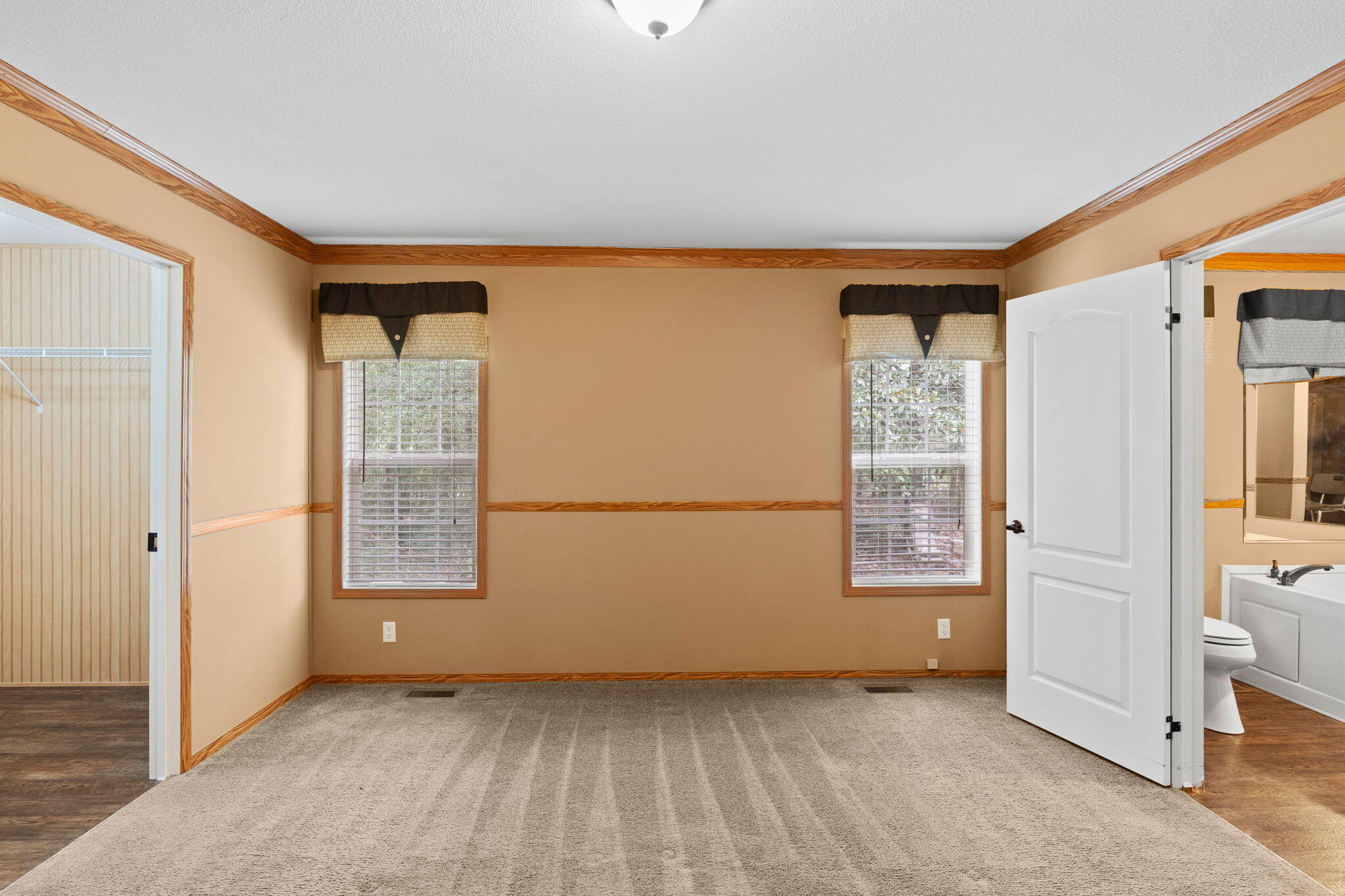 OAKWOOD HILLS UNIT 1 - Residential