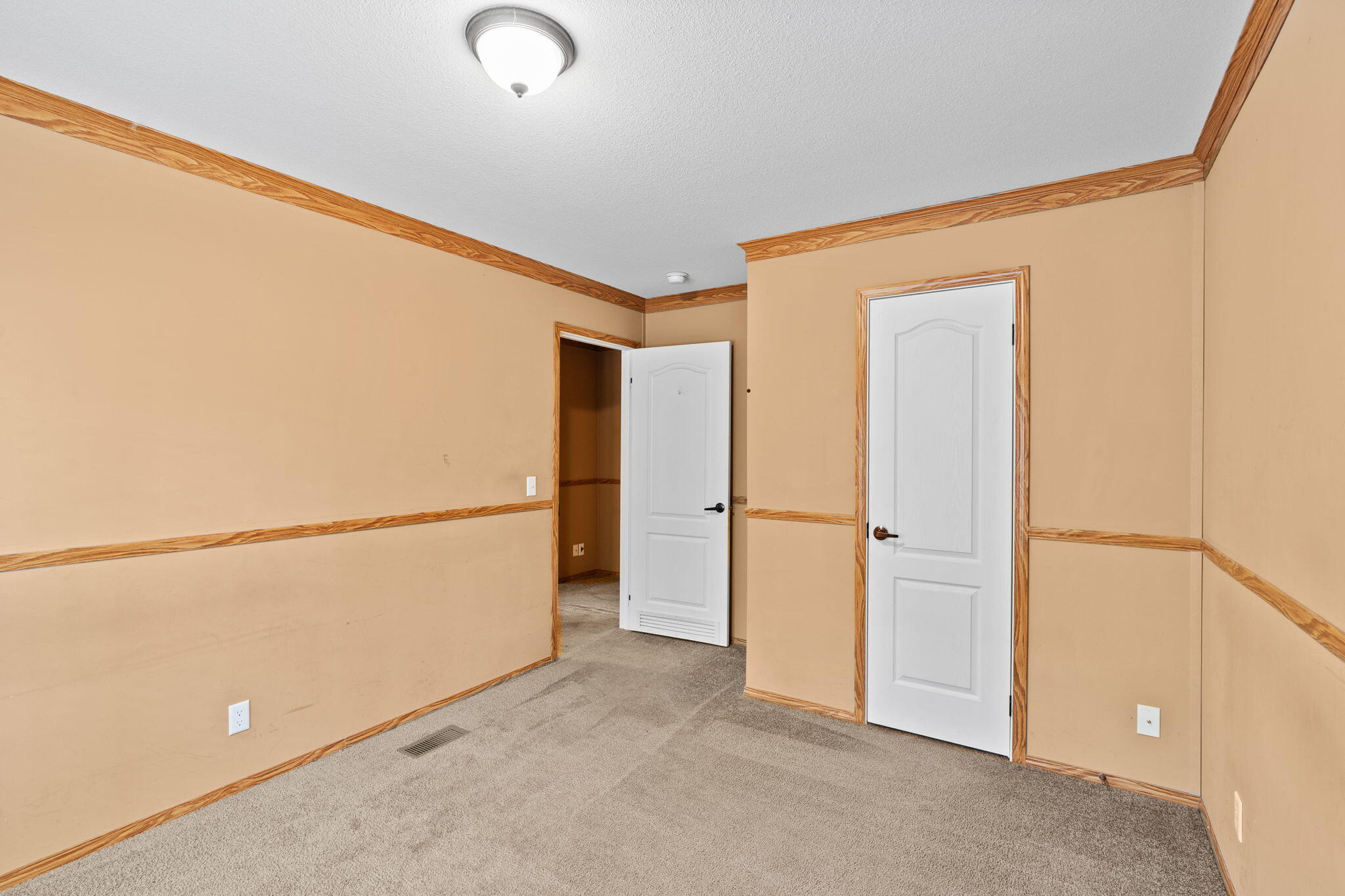 OAKWOOD HILLS UNIT 1 - Residential