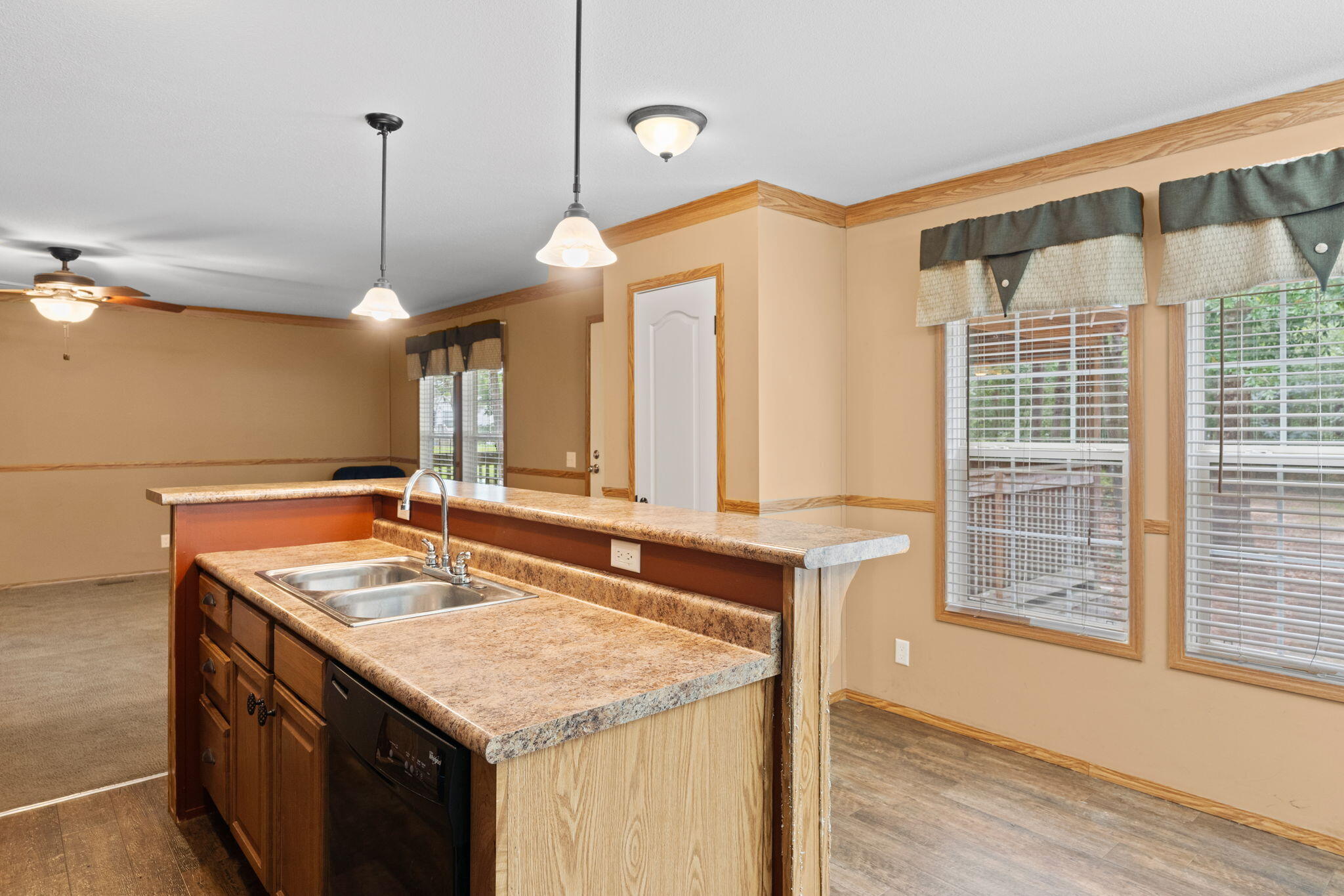 OAKWOOD HILLS UNIT 1 - Residential