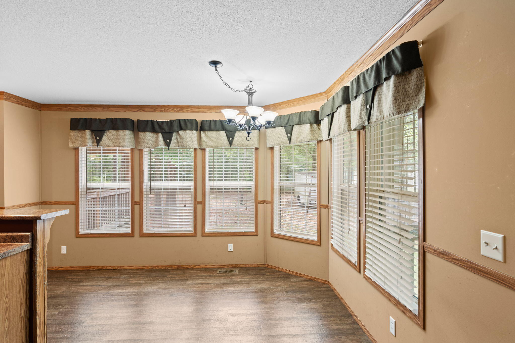 OAKWOOD HILLS UNIT 1 - Residential