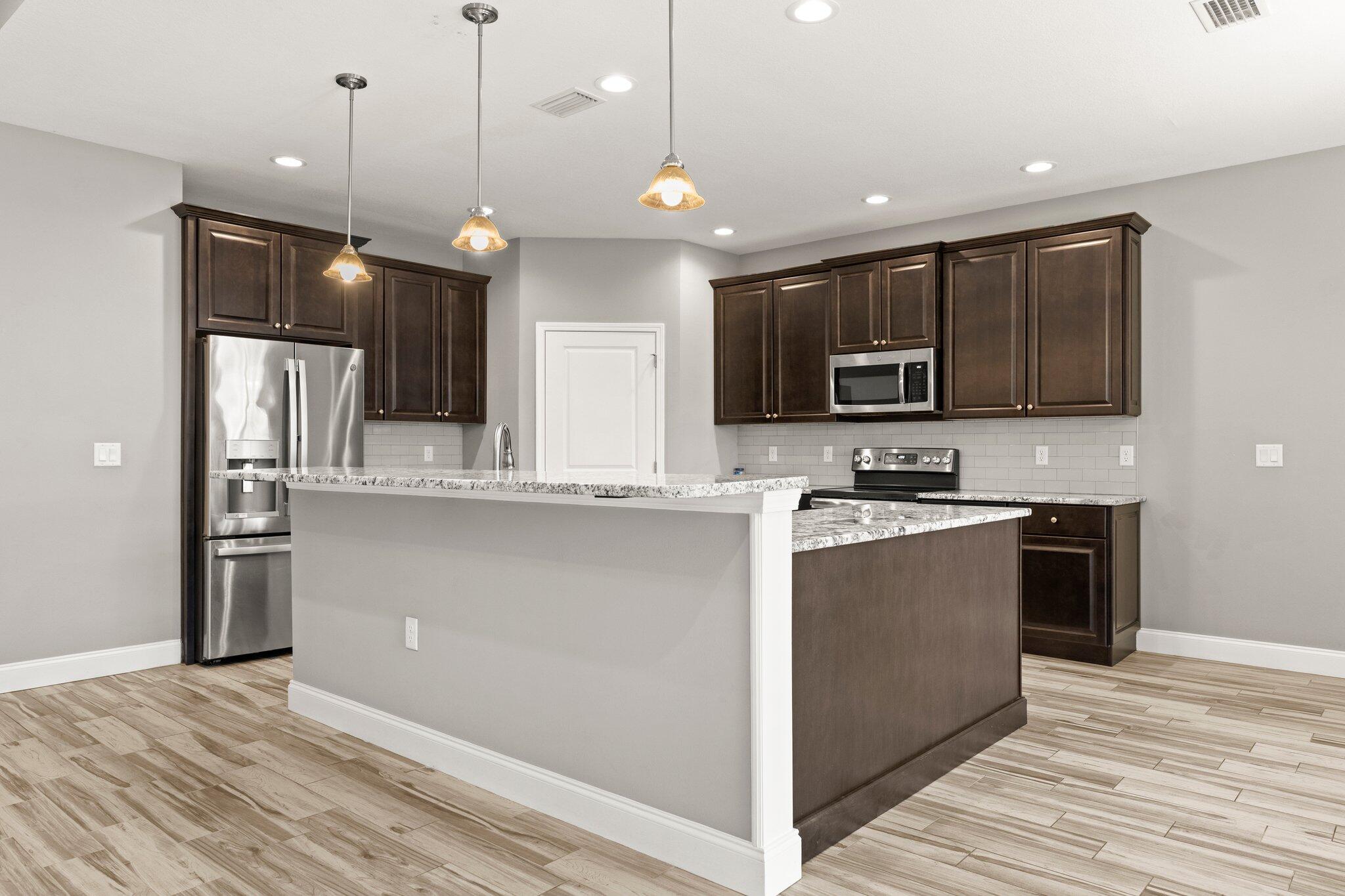 ROSEMONT S/D - Residential Lease