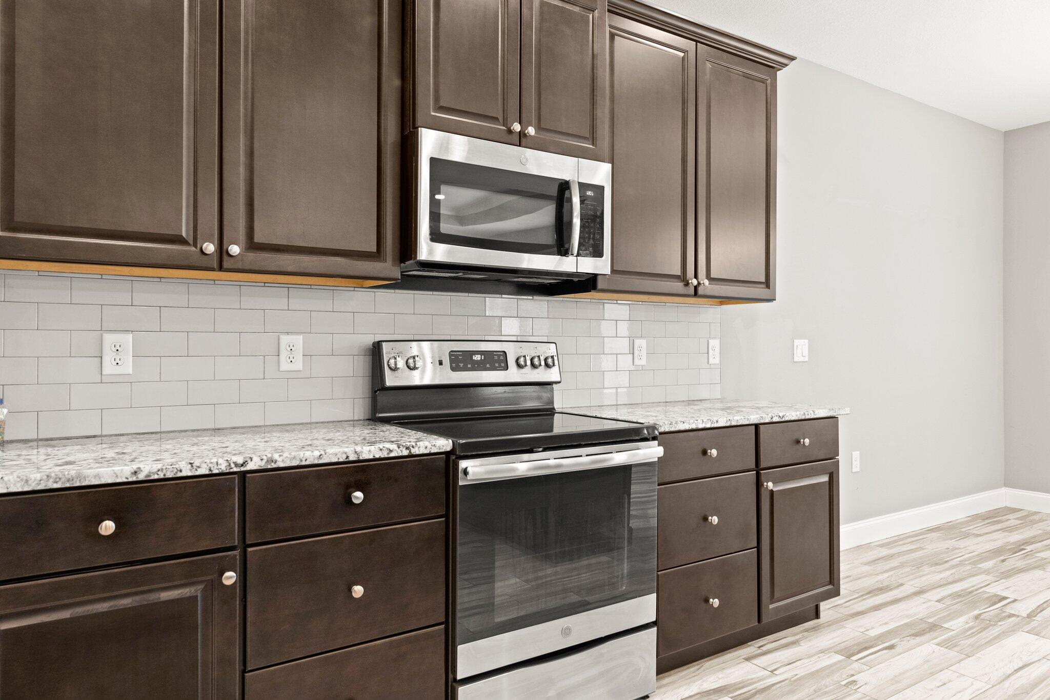 ROSEMONT S/D - Residential Lease