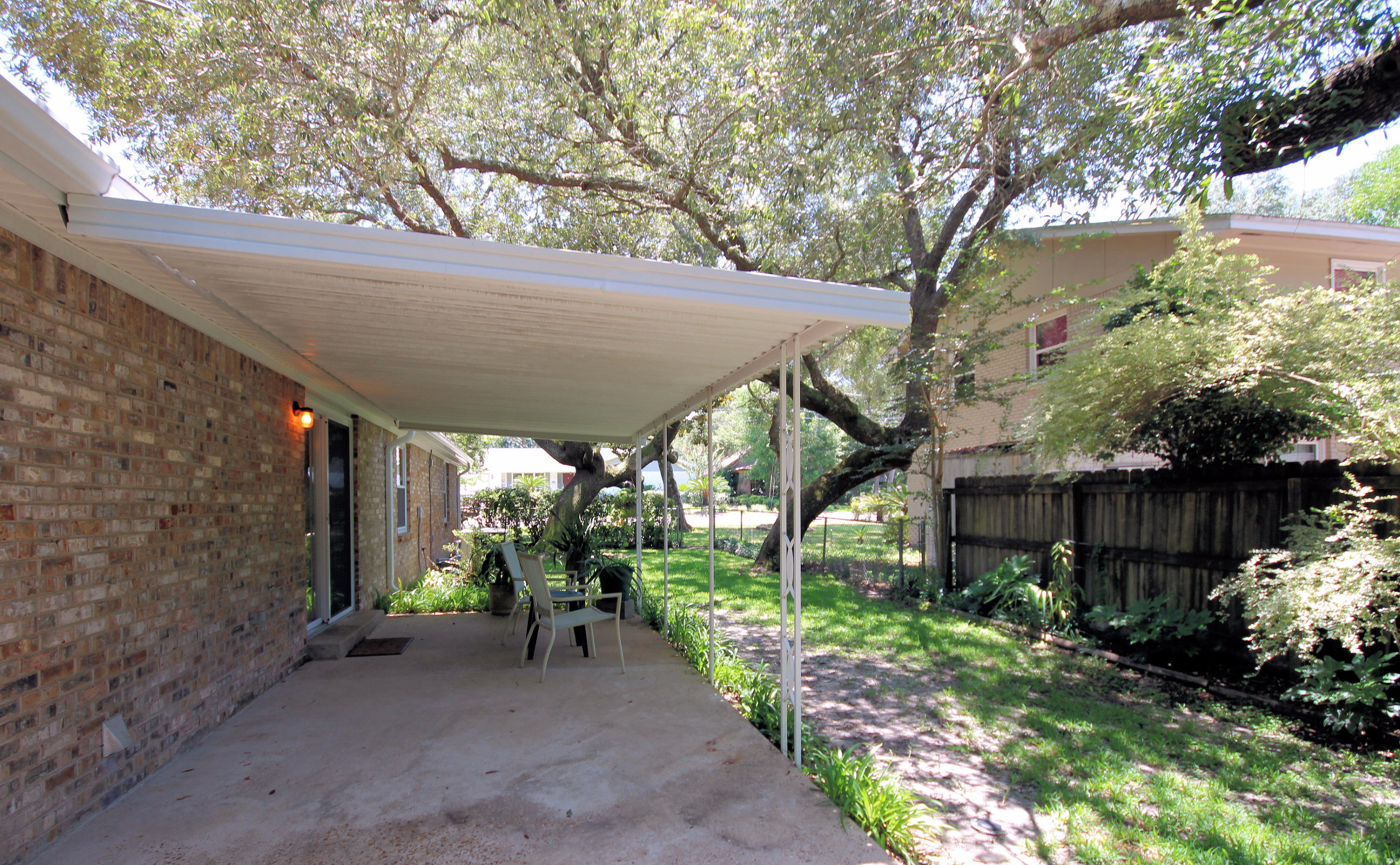 BAYOU WOODS 4TH ADDN - Residential