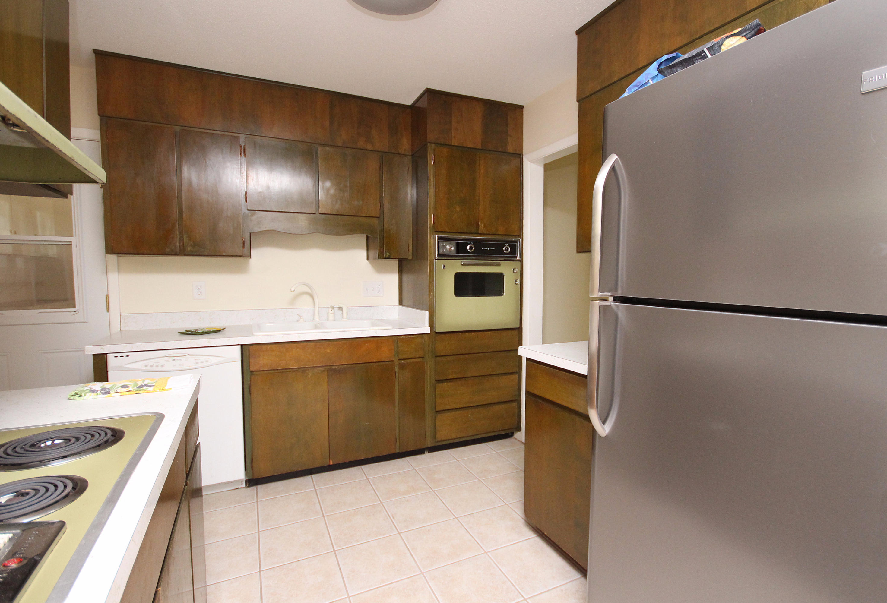 BAYOU WOODS 4TH ADDN - Residential