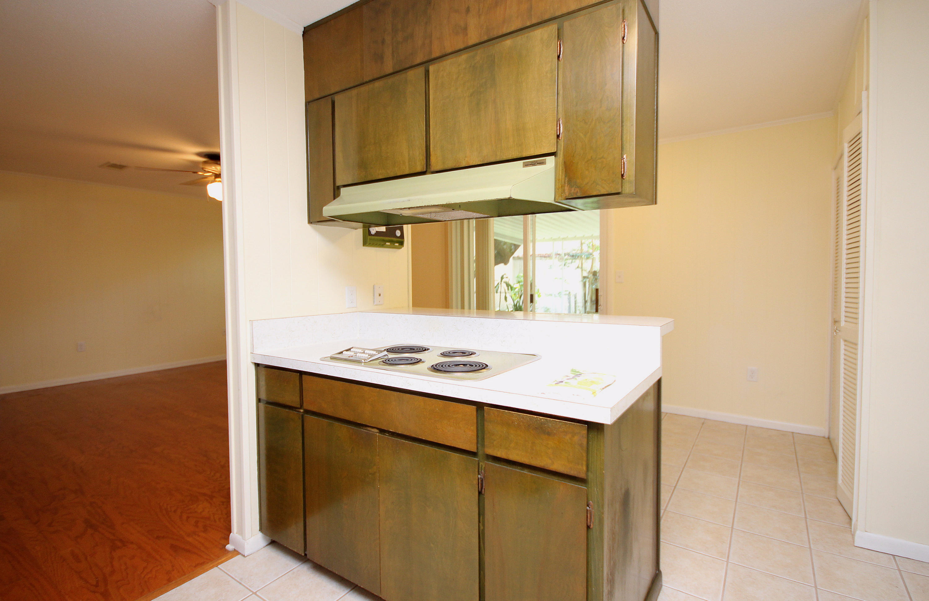 BAYOU WOODS 4TH ADDN - Residential