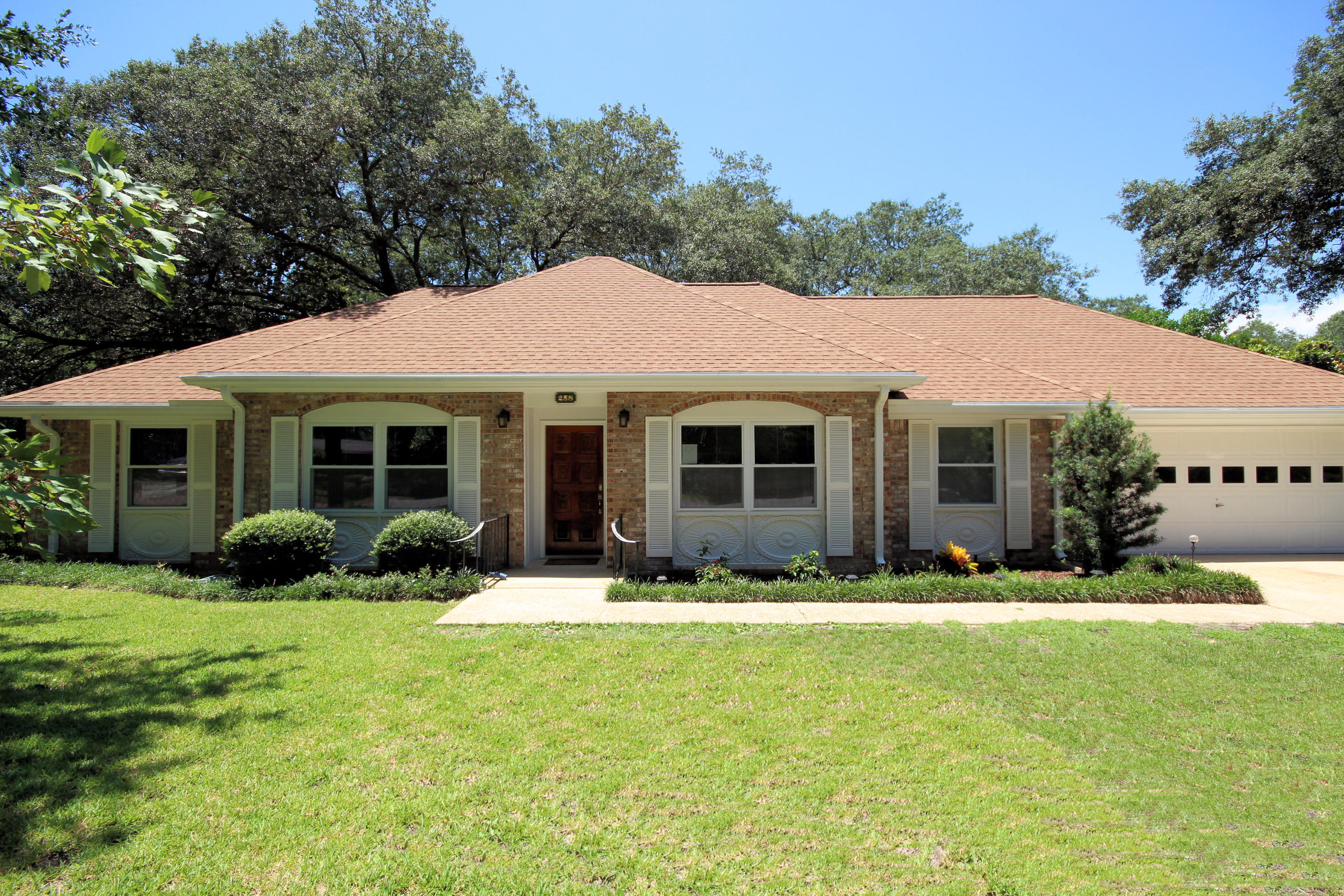 BAYOU WOODS 4TH ADDN - Residential