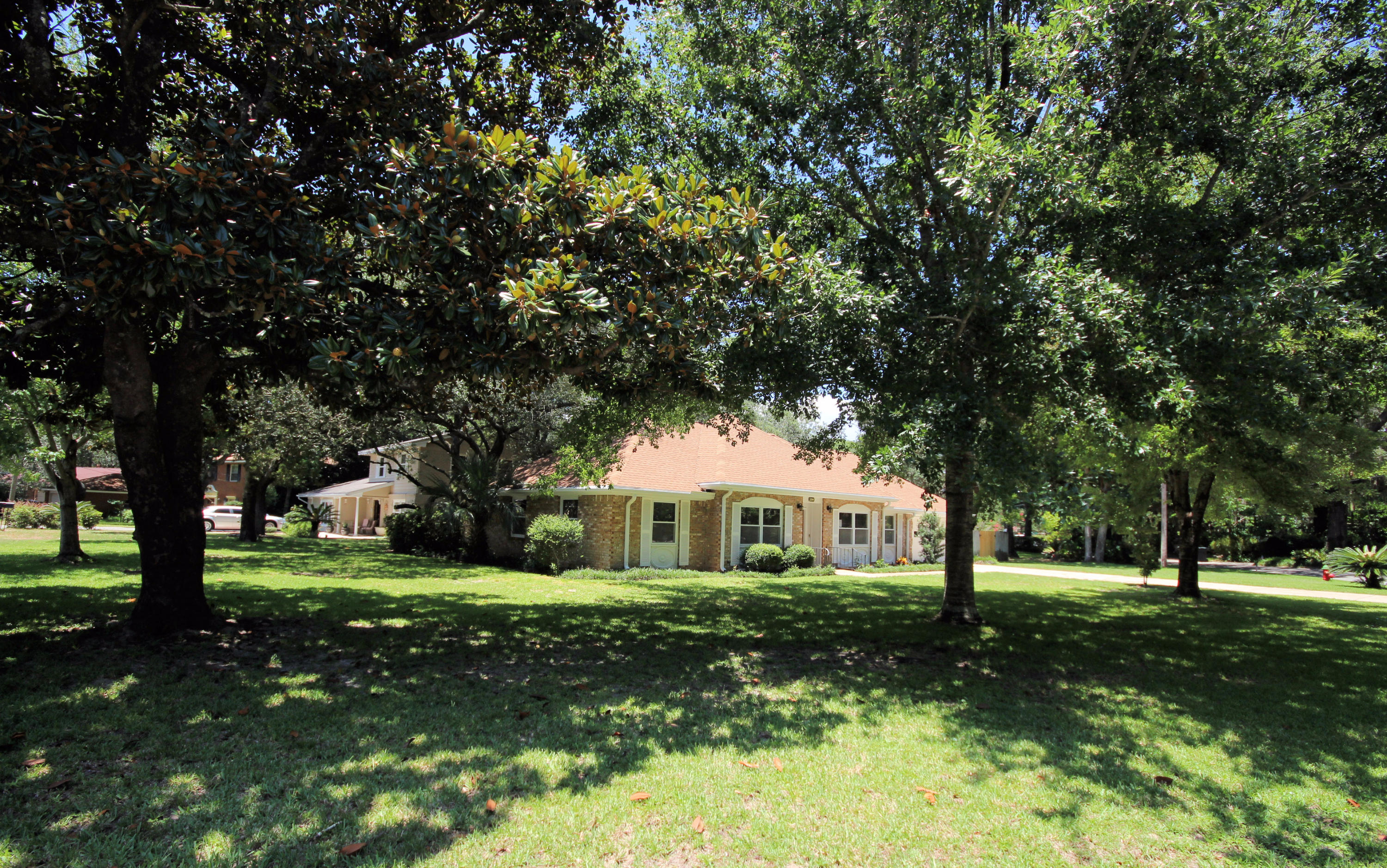 BAYOU WOODS 4TH ADDN - Residential