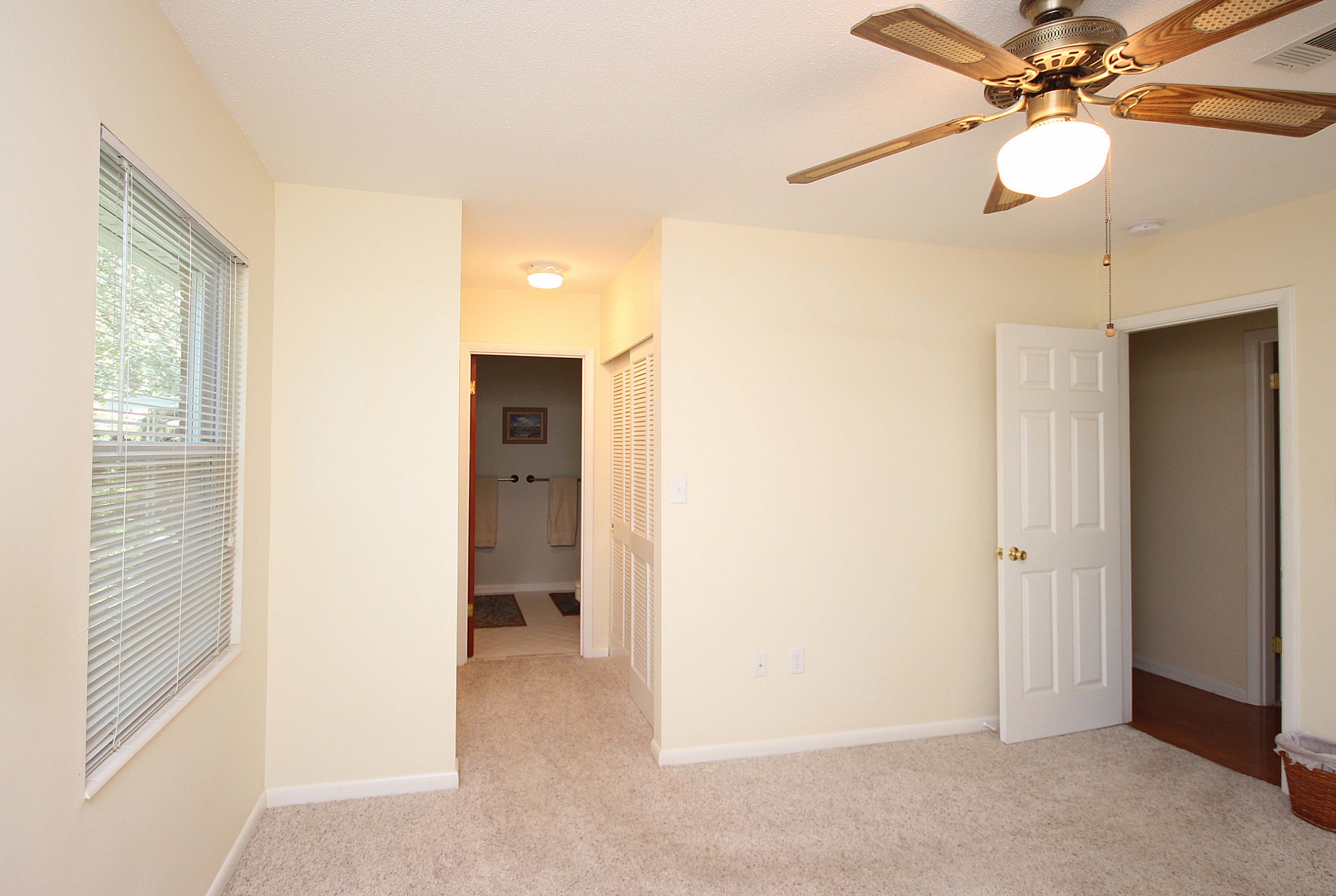 BAYOU WOODS 4TH ADDN - Residential