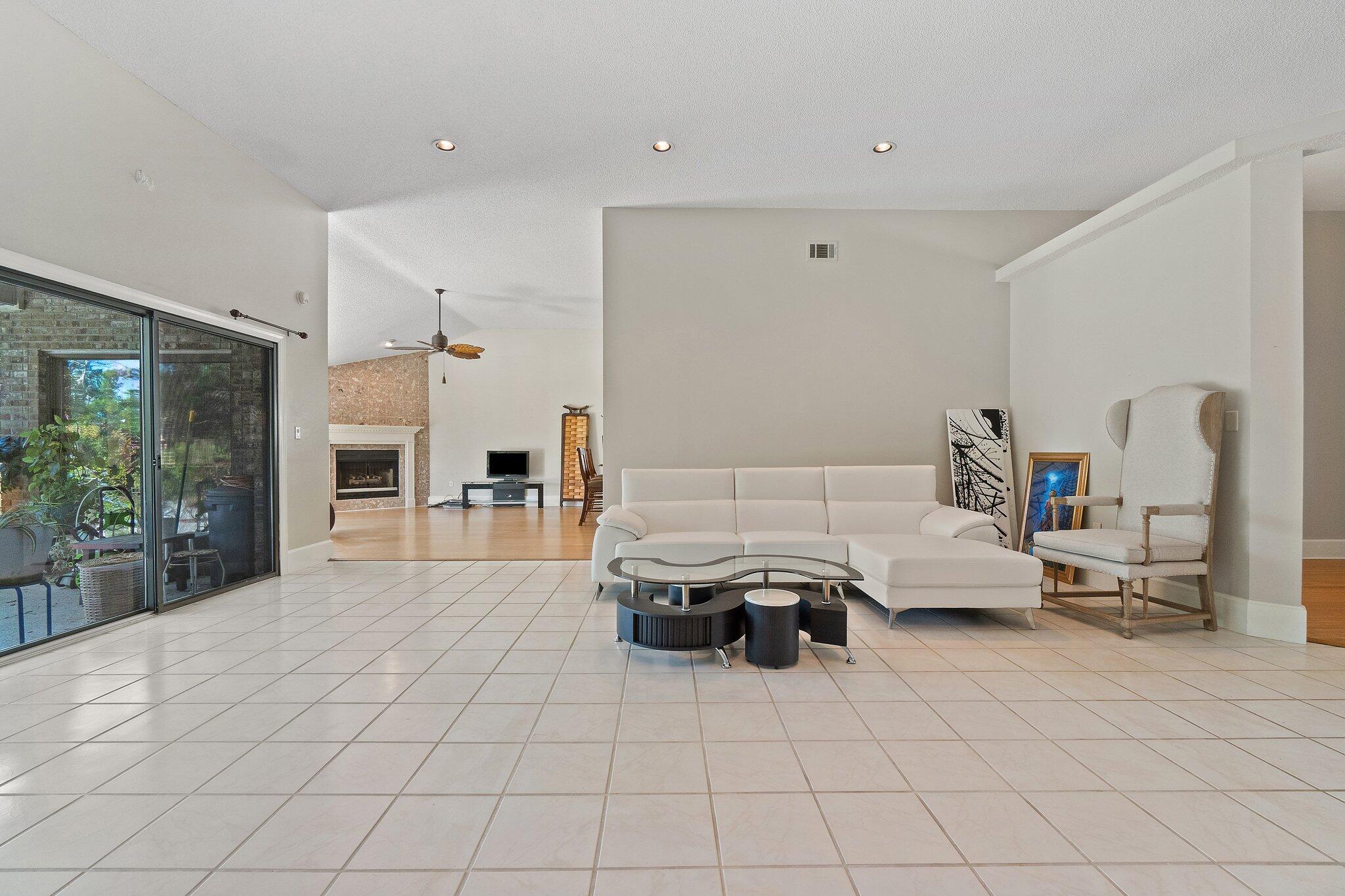 HIDDEN CREEK AT HOLLEY BY THE SEA - Residential