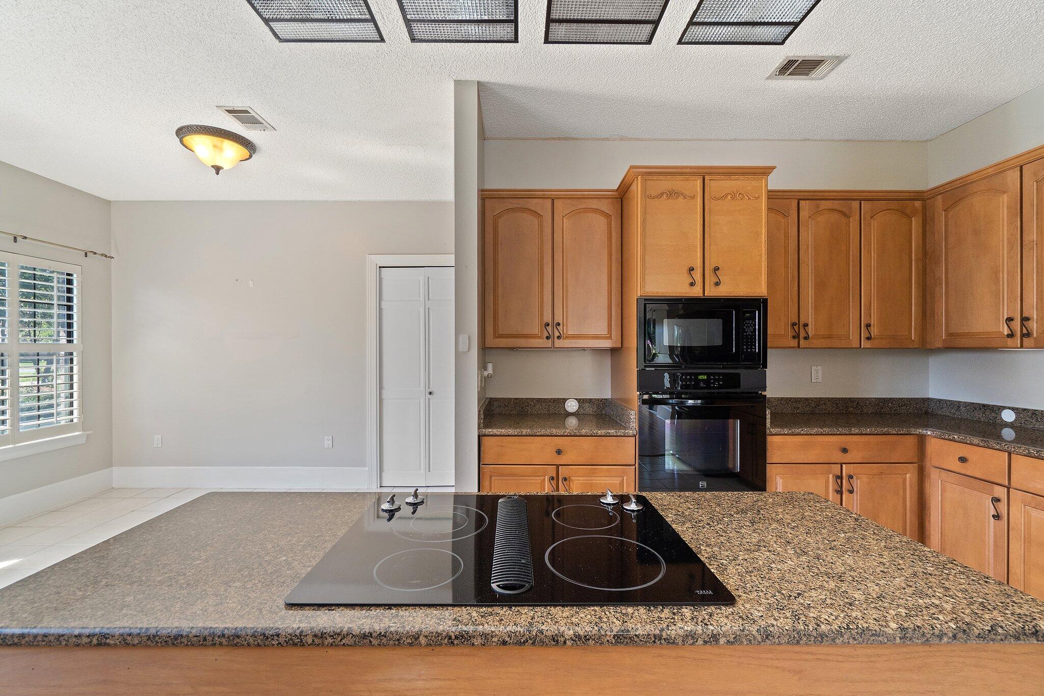 HIDDEN CREEK AT HOLLEY BY THE SEA - Residential