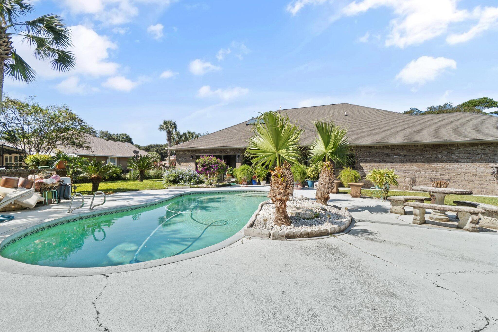 HIDDEN CREEK AT HOLLEY BY THE SEA - Residential