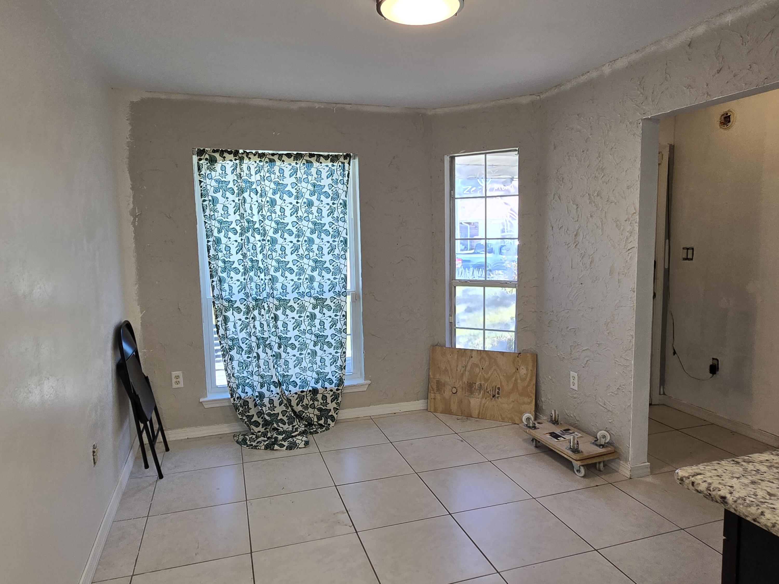 HAMPTON RIDGE - Residential