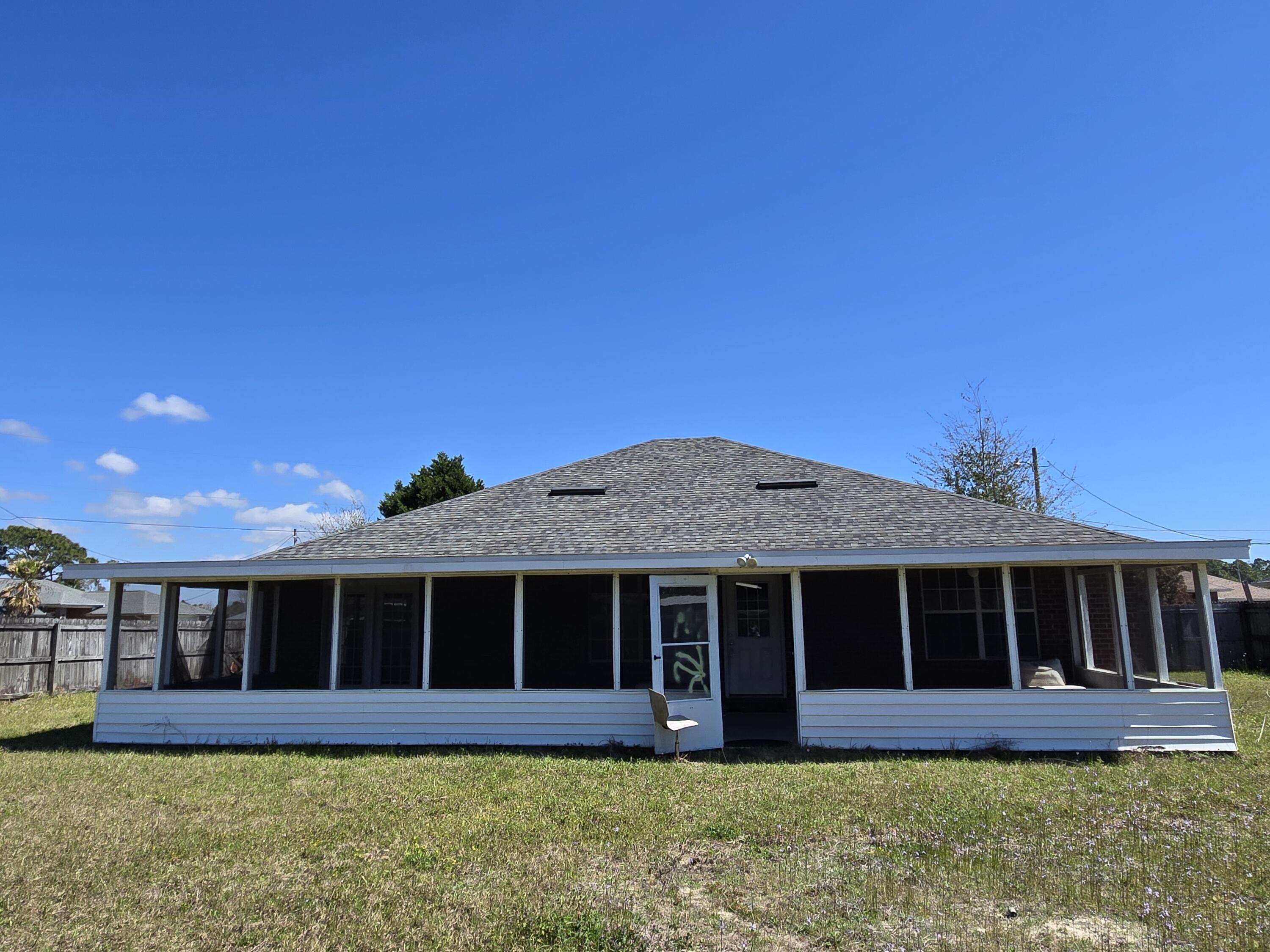 HAMPTON RIDGE - Residential