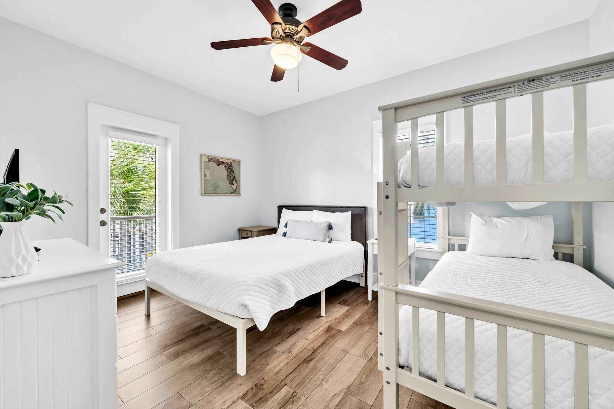 BUNGALOWS AT SEAGROVE BEACH - Residential