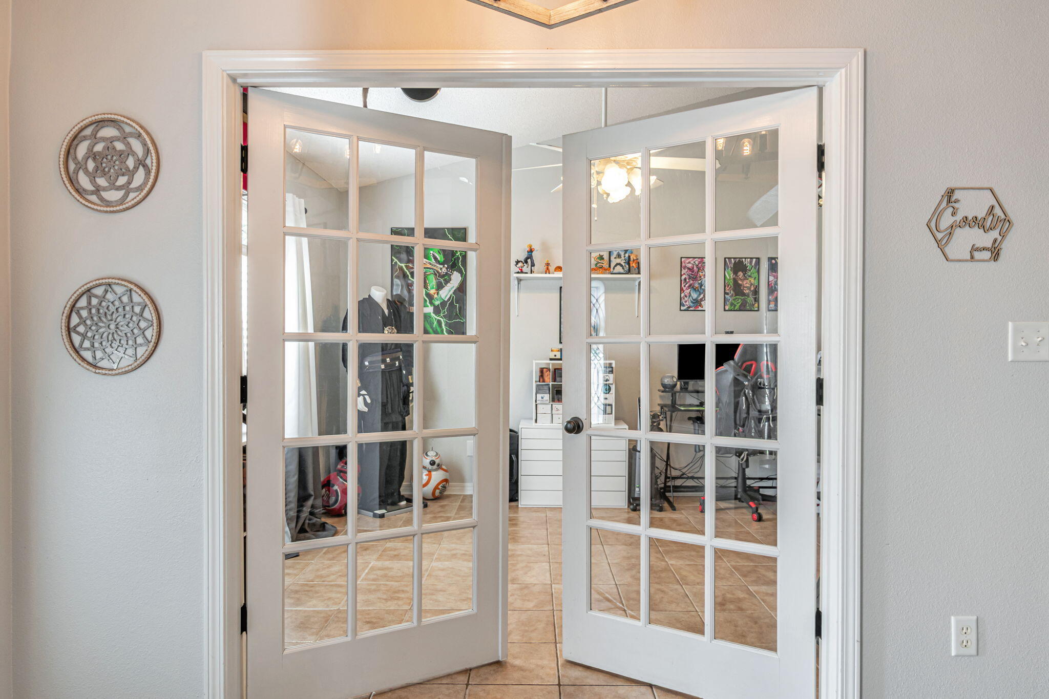 HOLLEY BY THE SEA - Residential