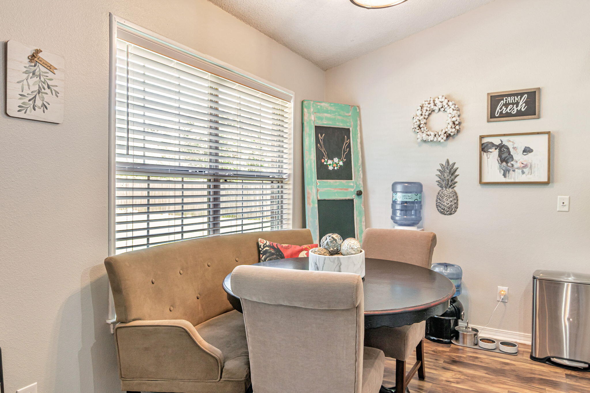 HOLLEY BY THE SEA - Residential