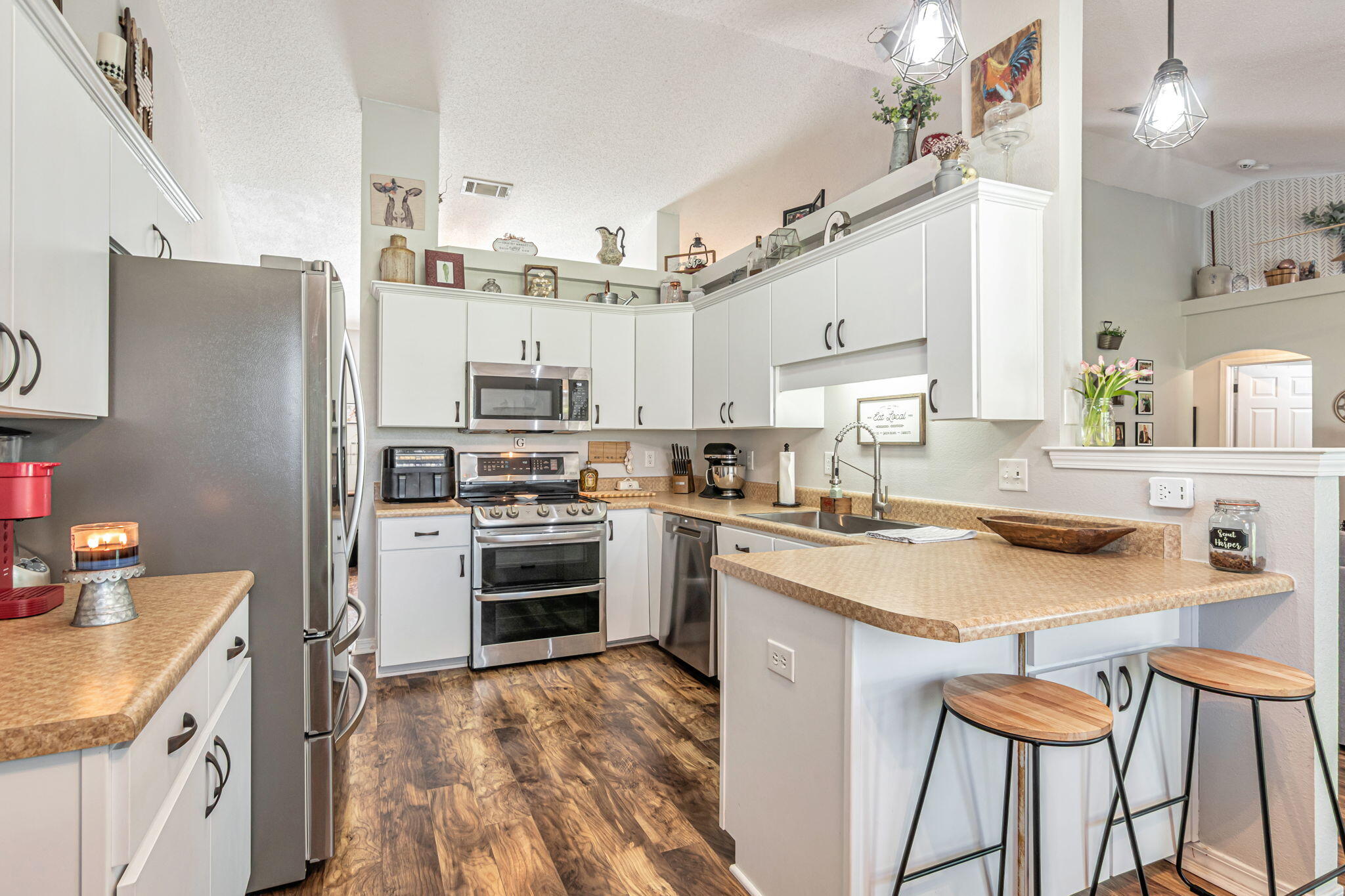 HOLLEY BY THE SEA - Residential