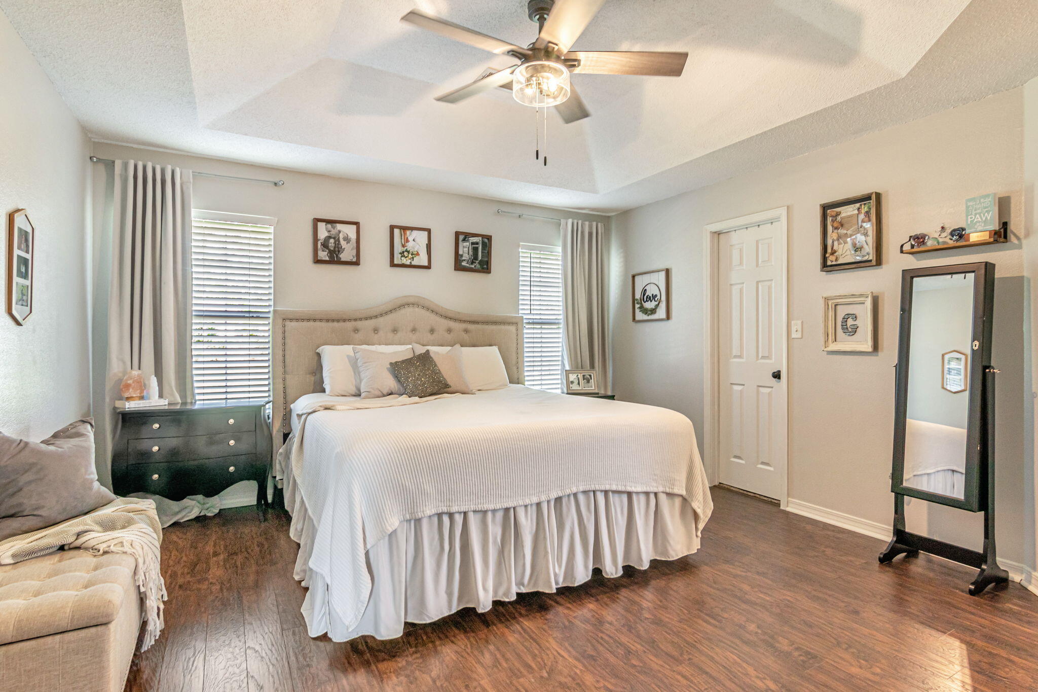 HOLLEY BY THE SEA - Residential