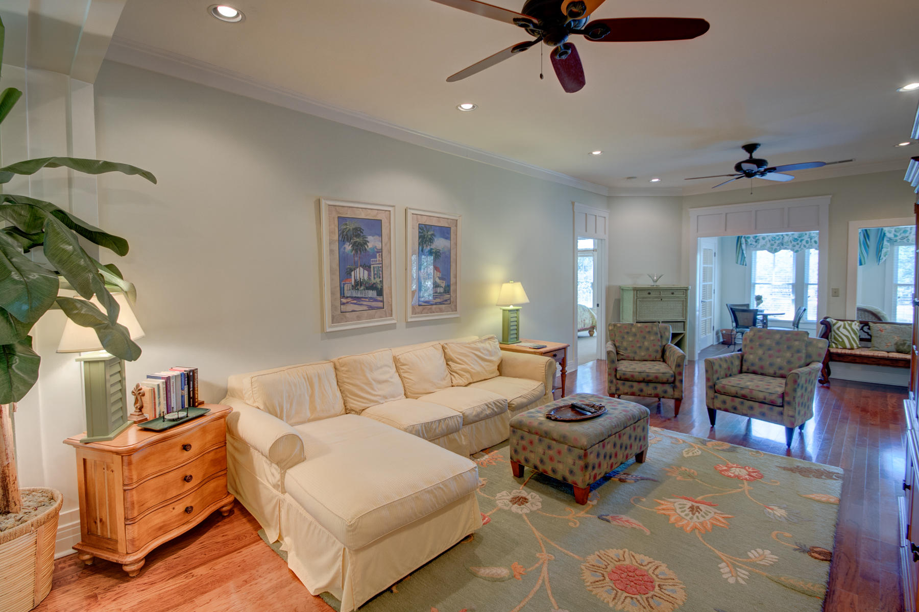 WILD HERON - Residential