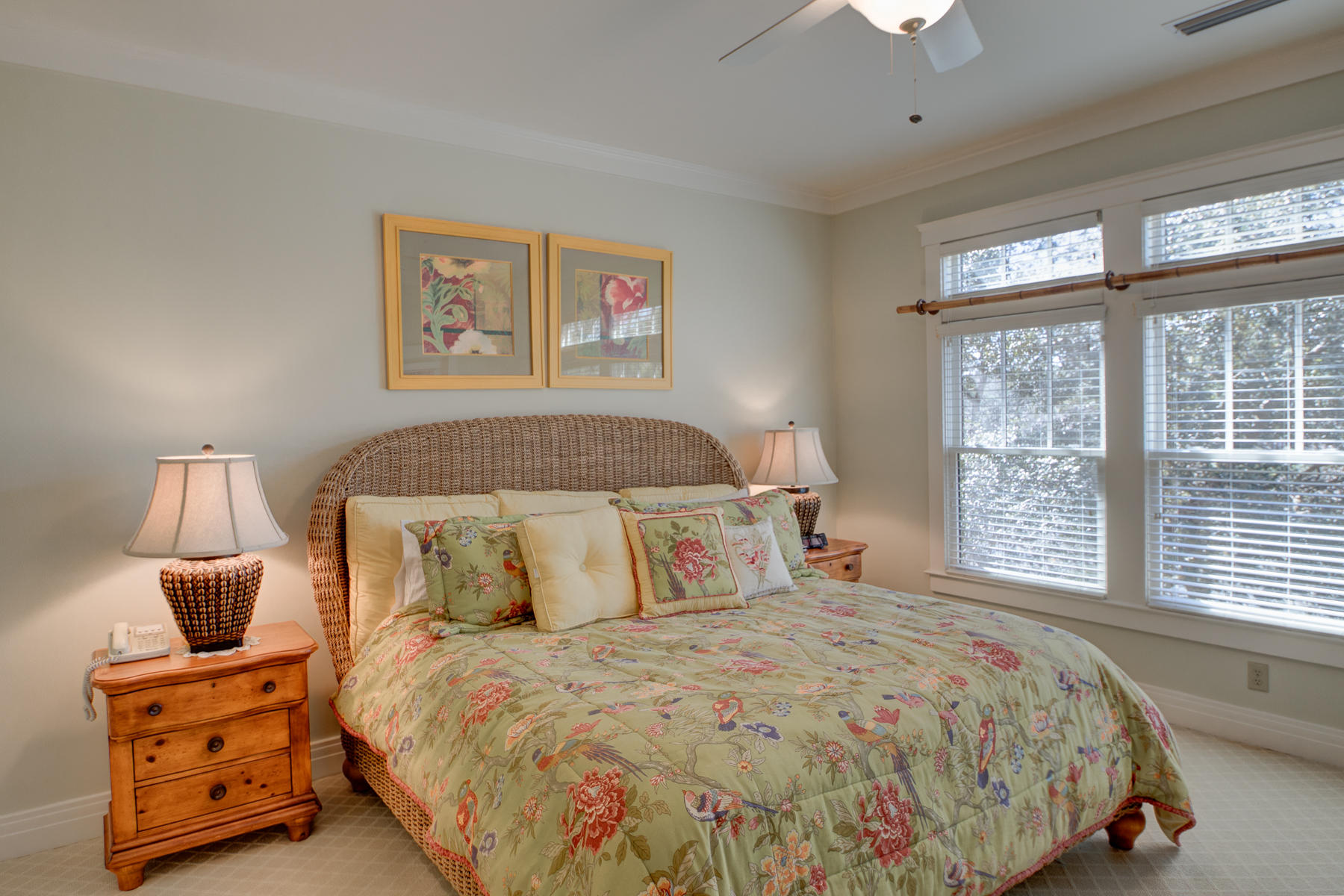 WILD HERON - Residential