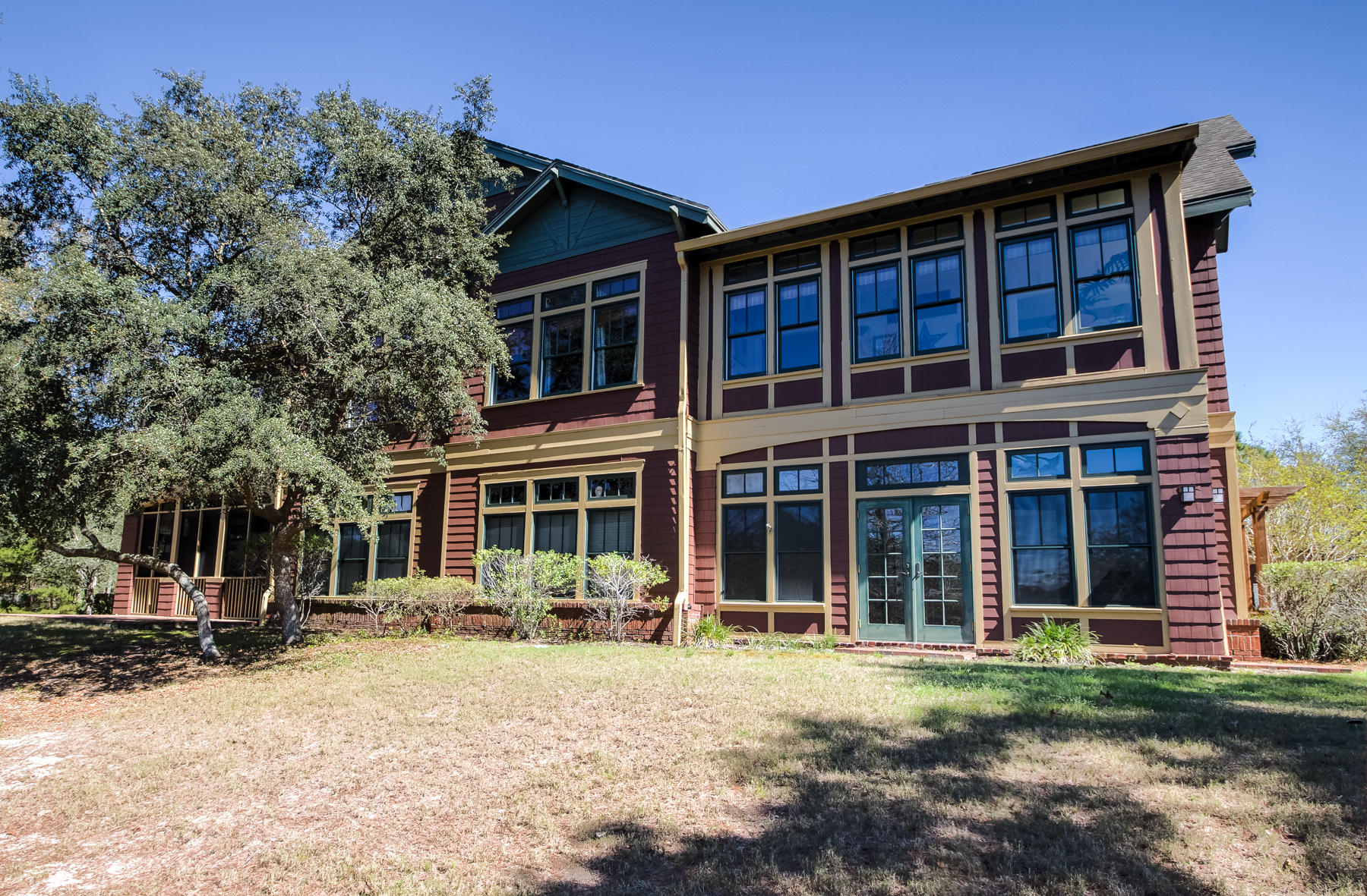 WILD HERON - Residential