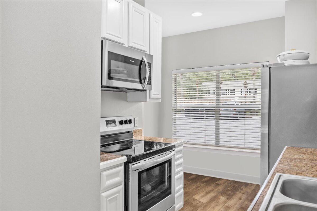 PALMS OF FREEPORT - Residential