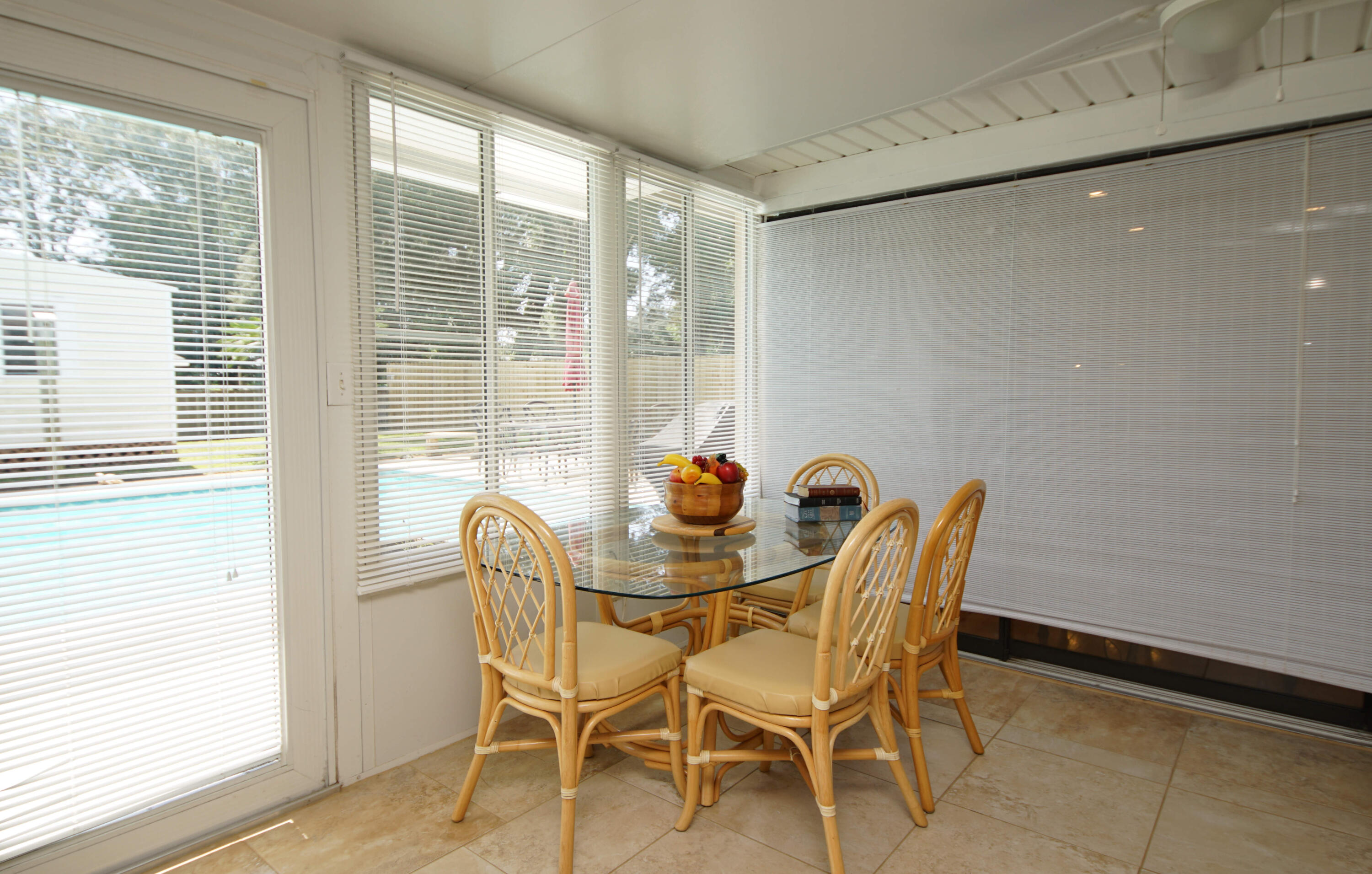 VICTORIA GARDENS 1 - Residential